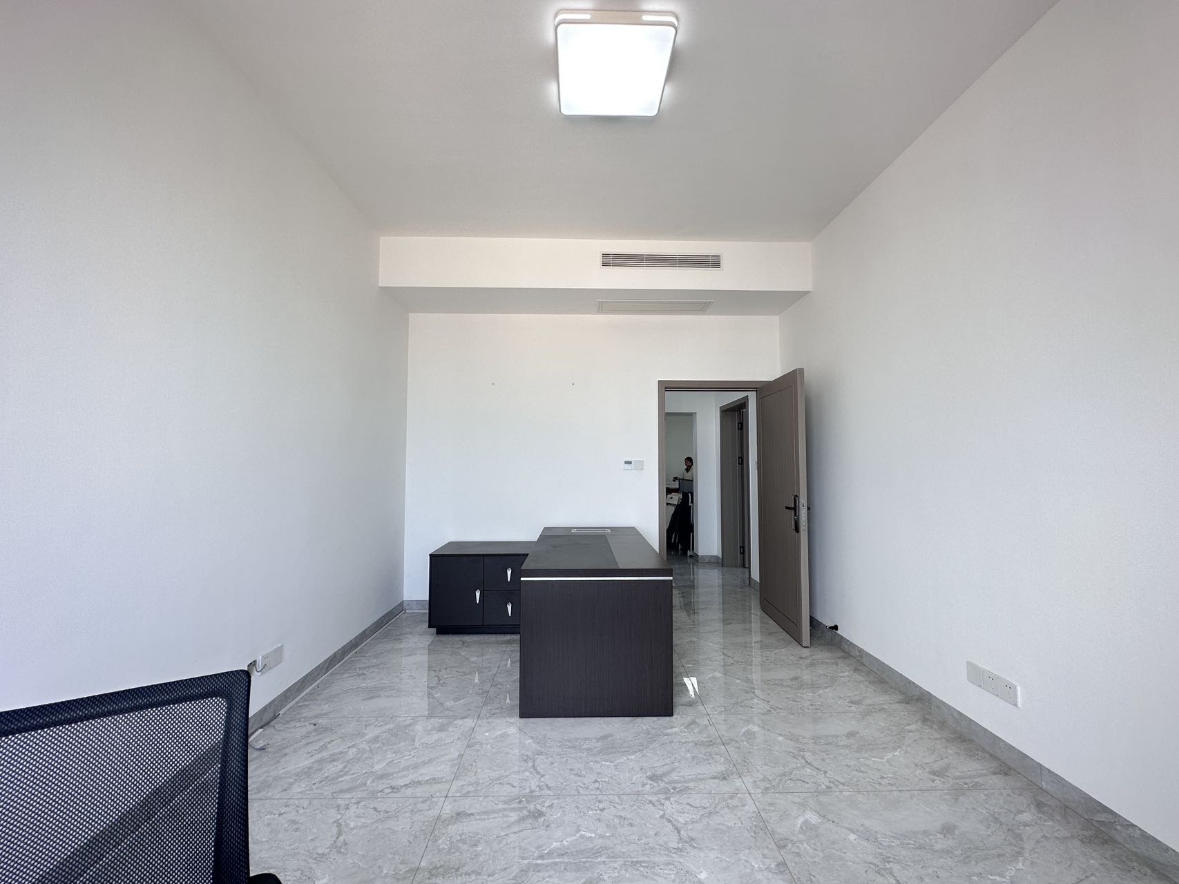 海航豪庭南苑 4室2厅4卫 10500.0元/月 海航豪庭南苑 4室2厅4卫 10500.0元/月室内图