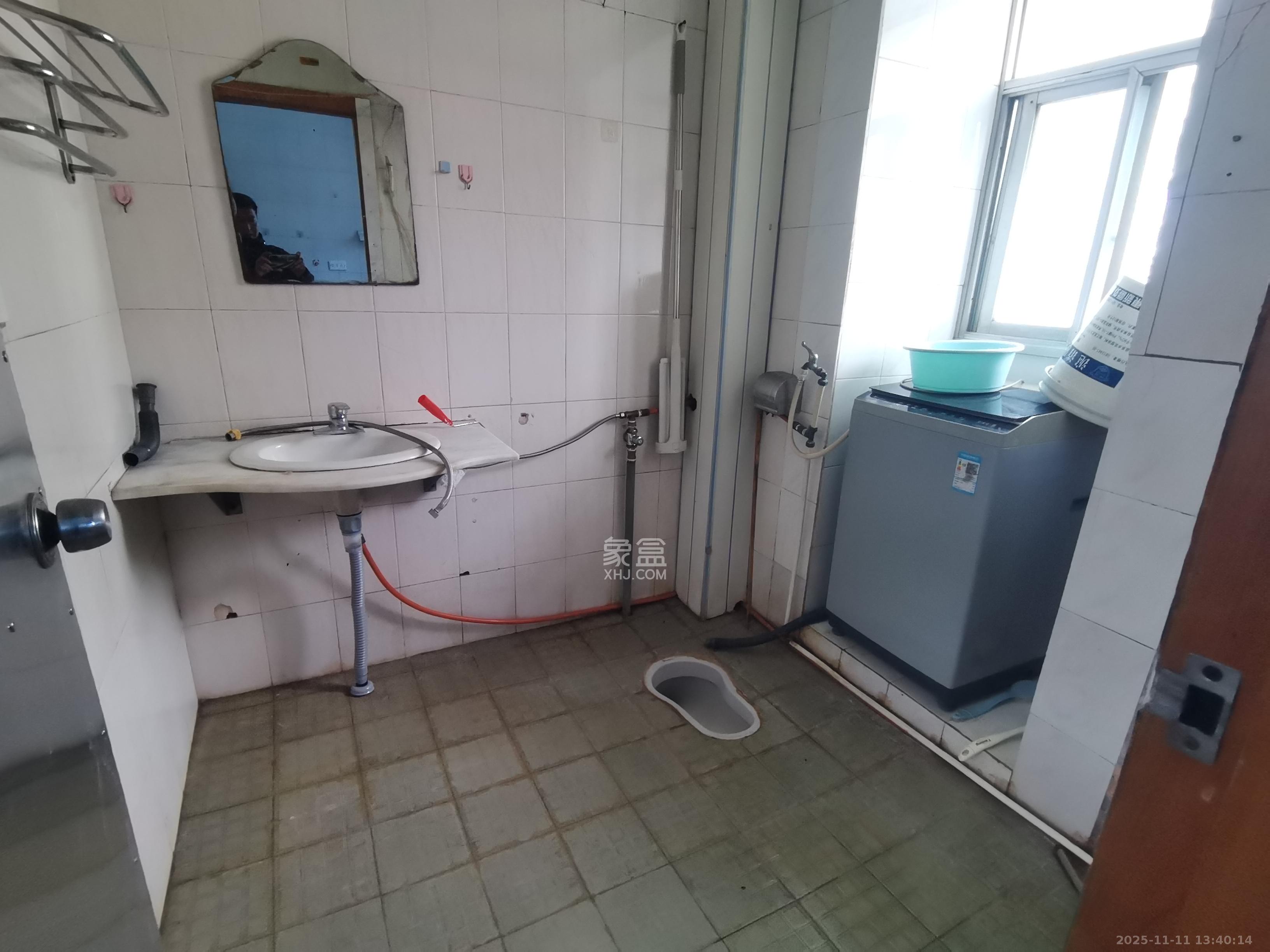 长鑫美树园  2室1厅1卫    1400.0元/月室内图