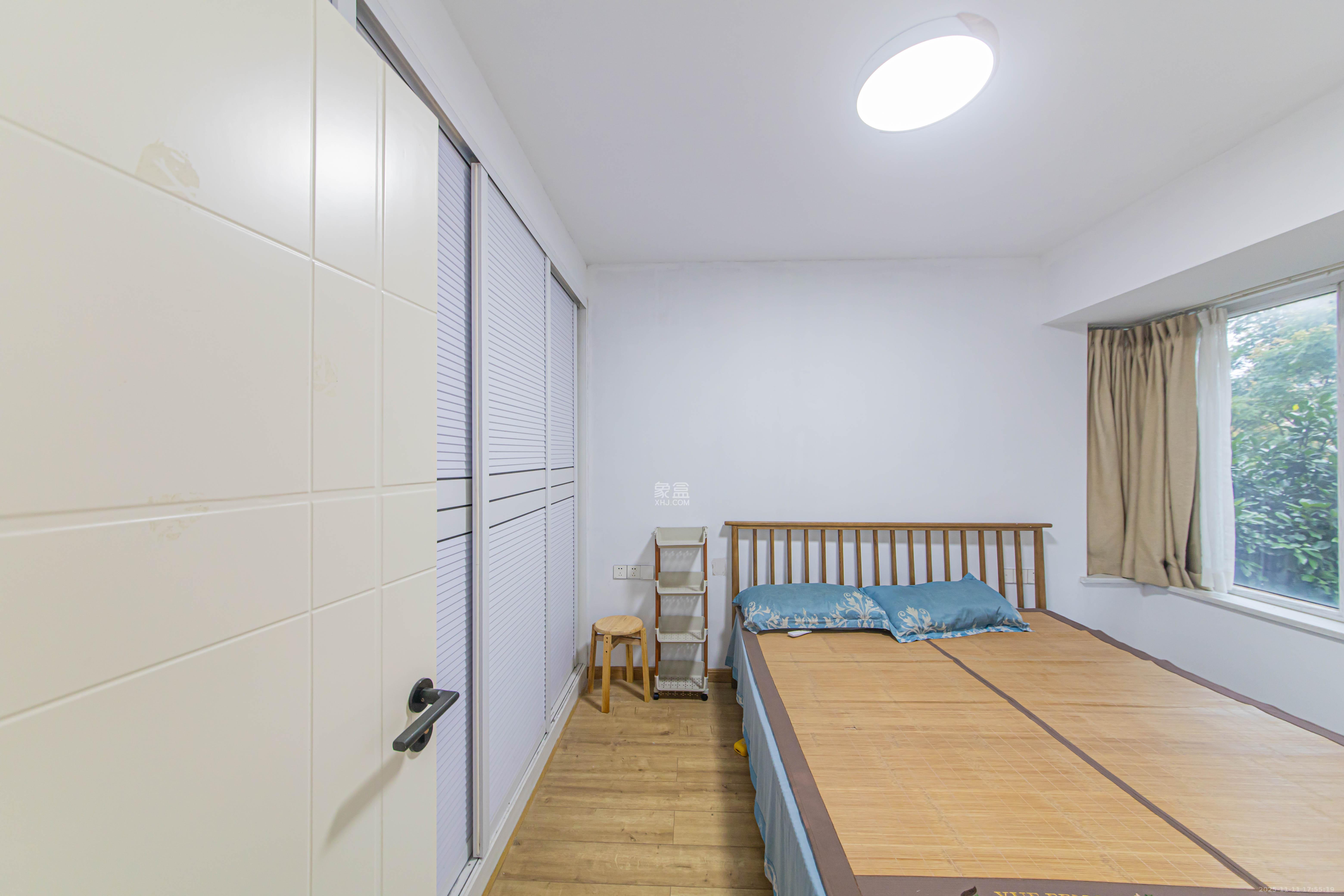 北辰中央公园C区  3室2厅1卫    2400.0元/月室内图