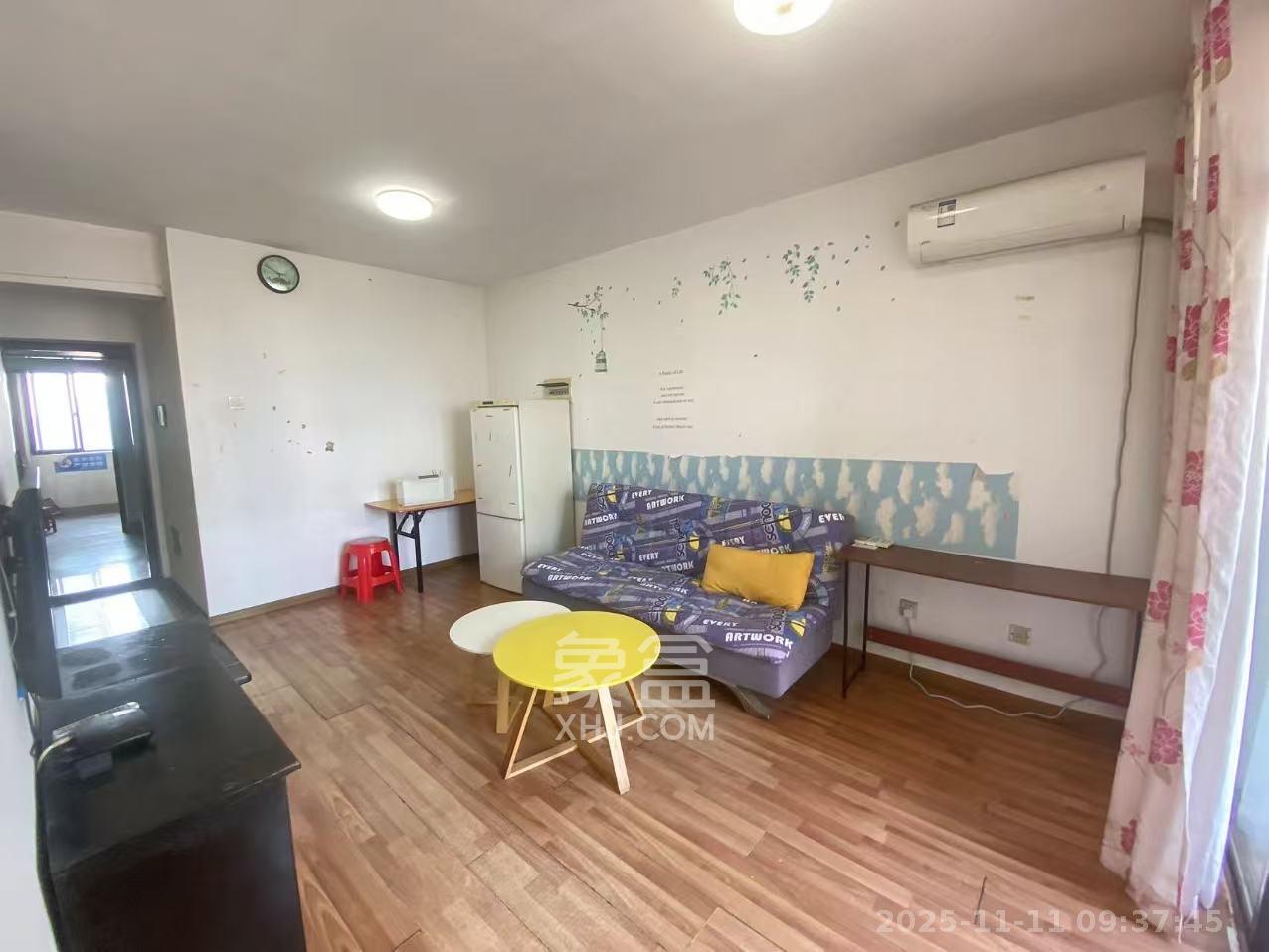 晨兴家园  2室1厅1卫    2000.0元/月室内图