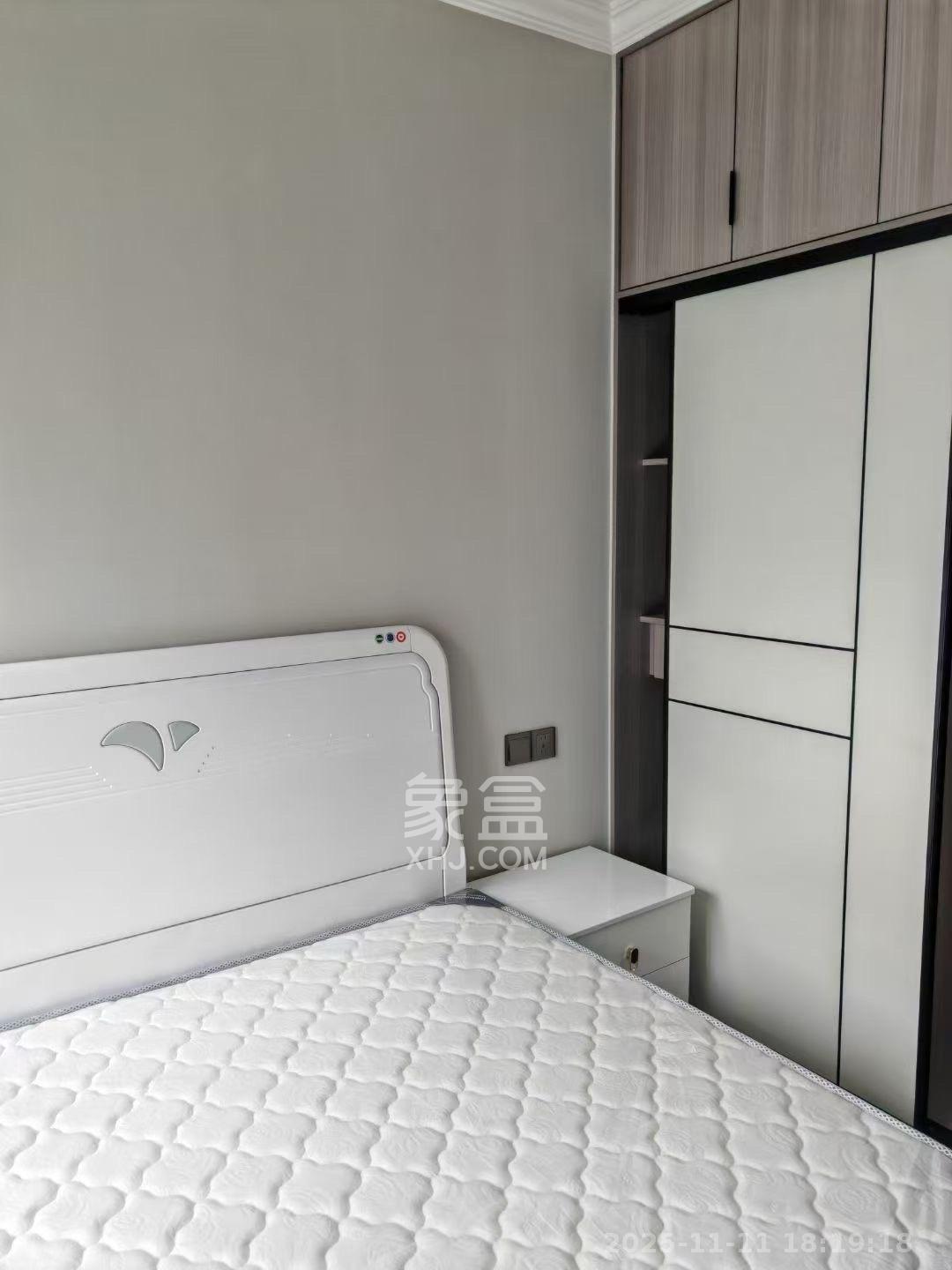 桥头家园二期(桥头家苑二期) 3室2厅2卫 2300.0元/月 桥头家园二期(桥头家苑二期) 3室2厅2卫 2300.0元/月室内图