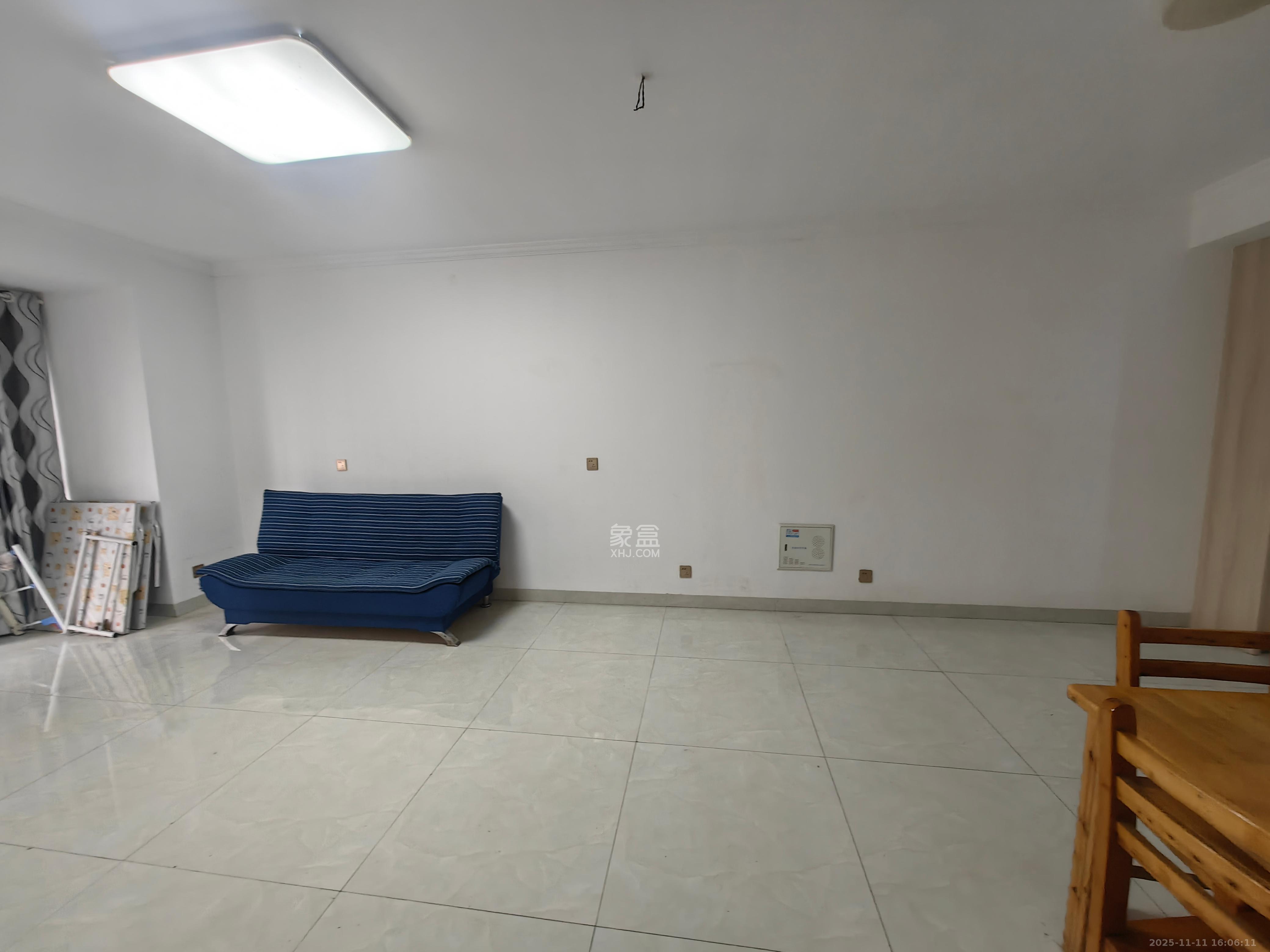 中欣楚天雅郡  2室2厅1卫    1550.0元/月室内图