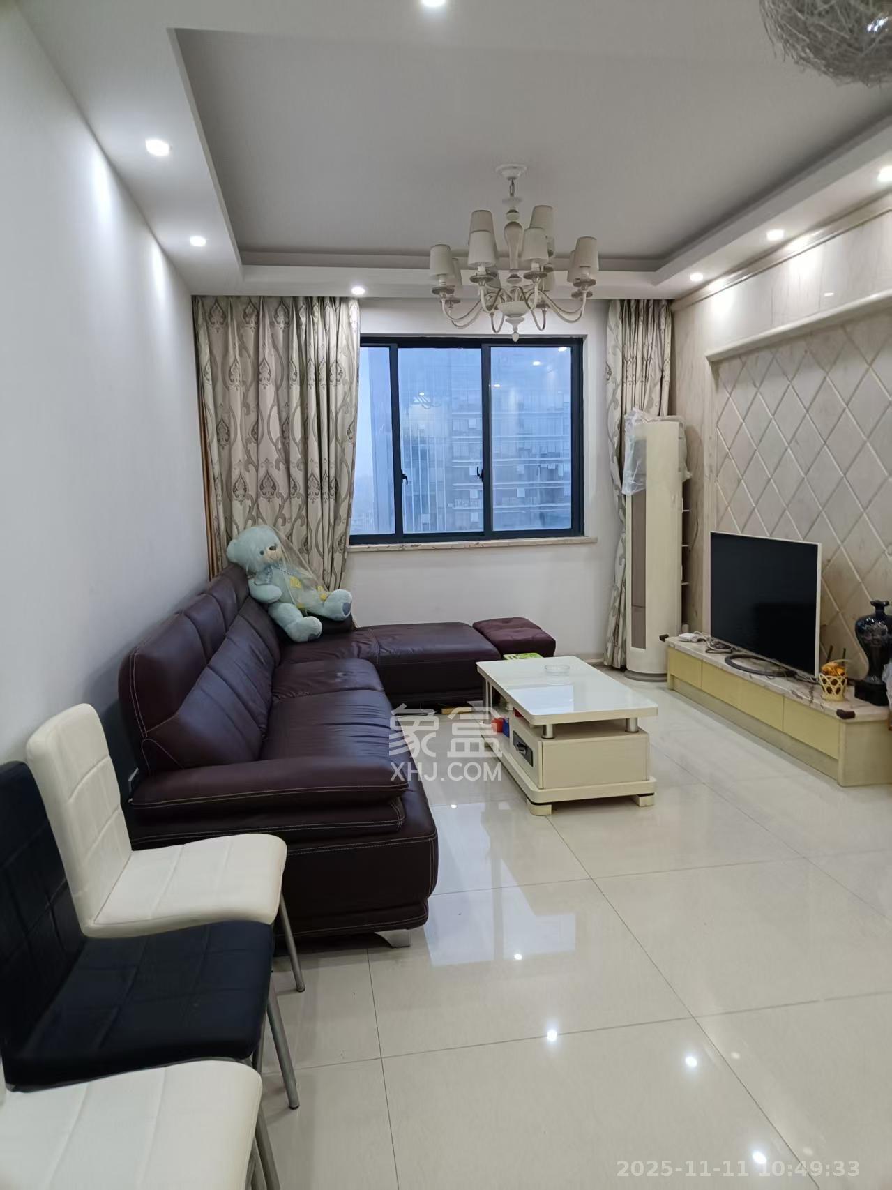 高升金典 2室2厅1卫 2200.0元/月 高升金典 2室2厅1卫 2200.0元/月室内图