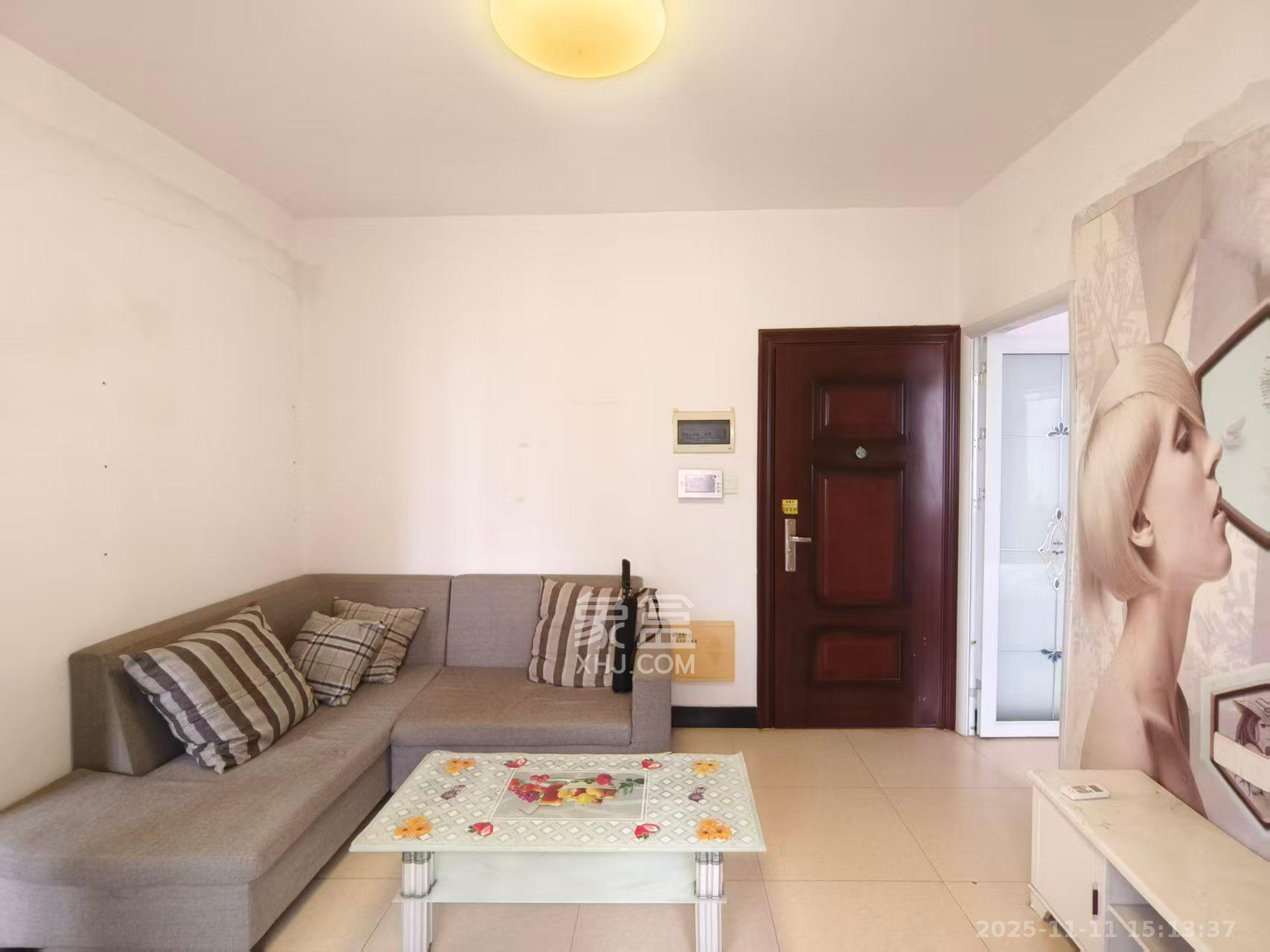 Cross尚公馆  1室1厅1卫    1300.0元/月