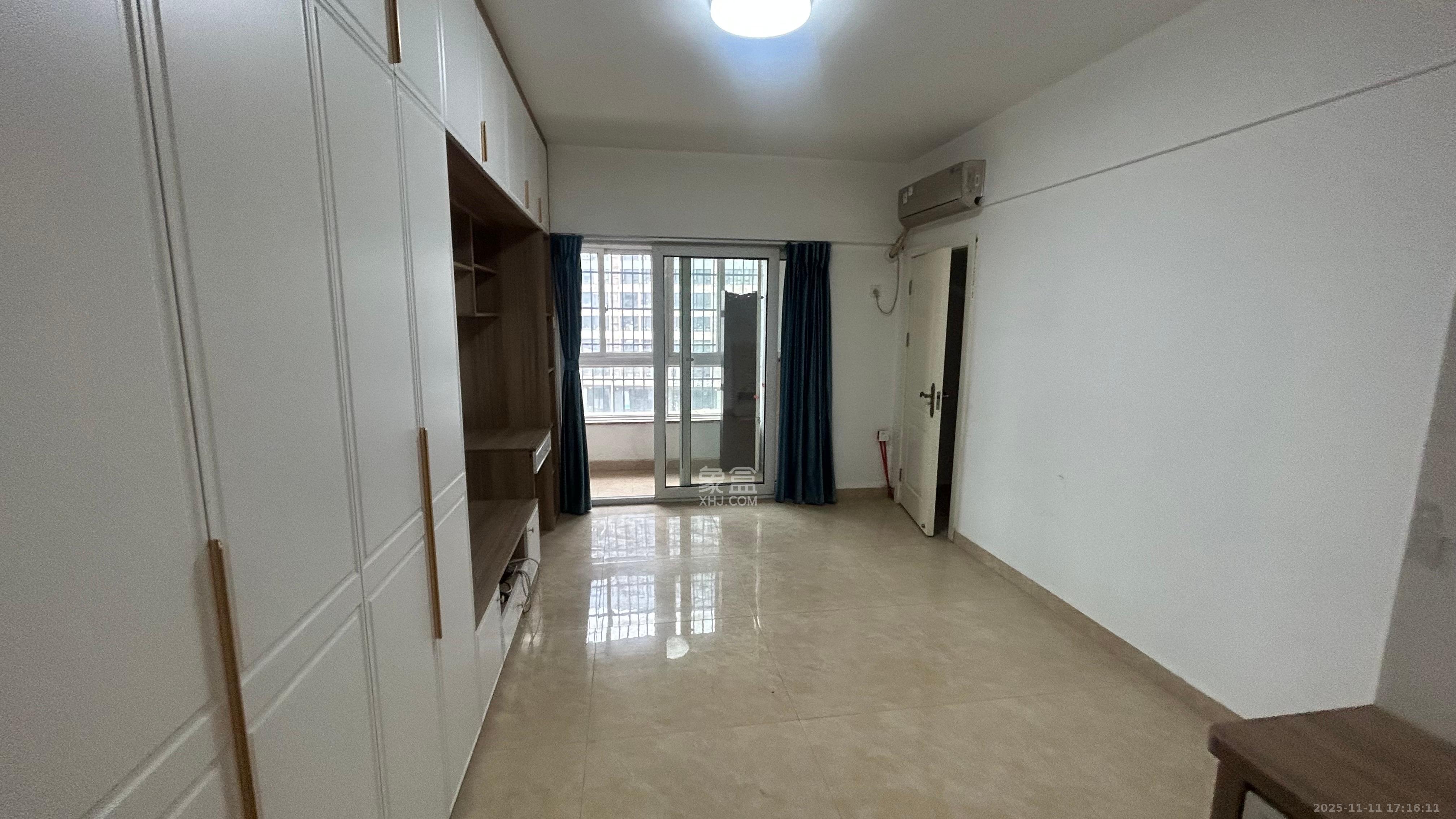 五矿紫湖香醍 1室1厅1卫 1100.0元/月 五矿紫湖香醍 1室1厅1卫 1100.0元/月室内图