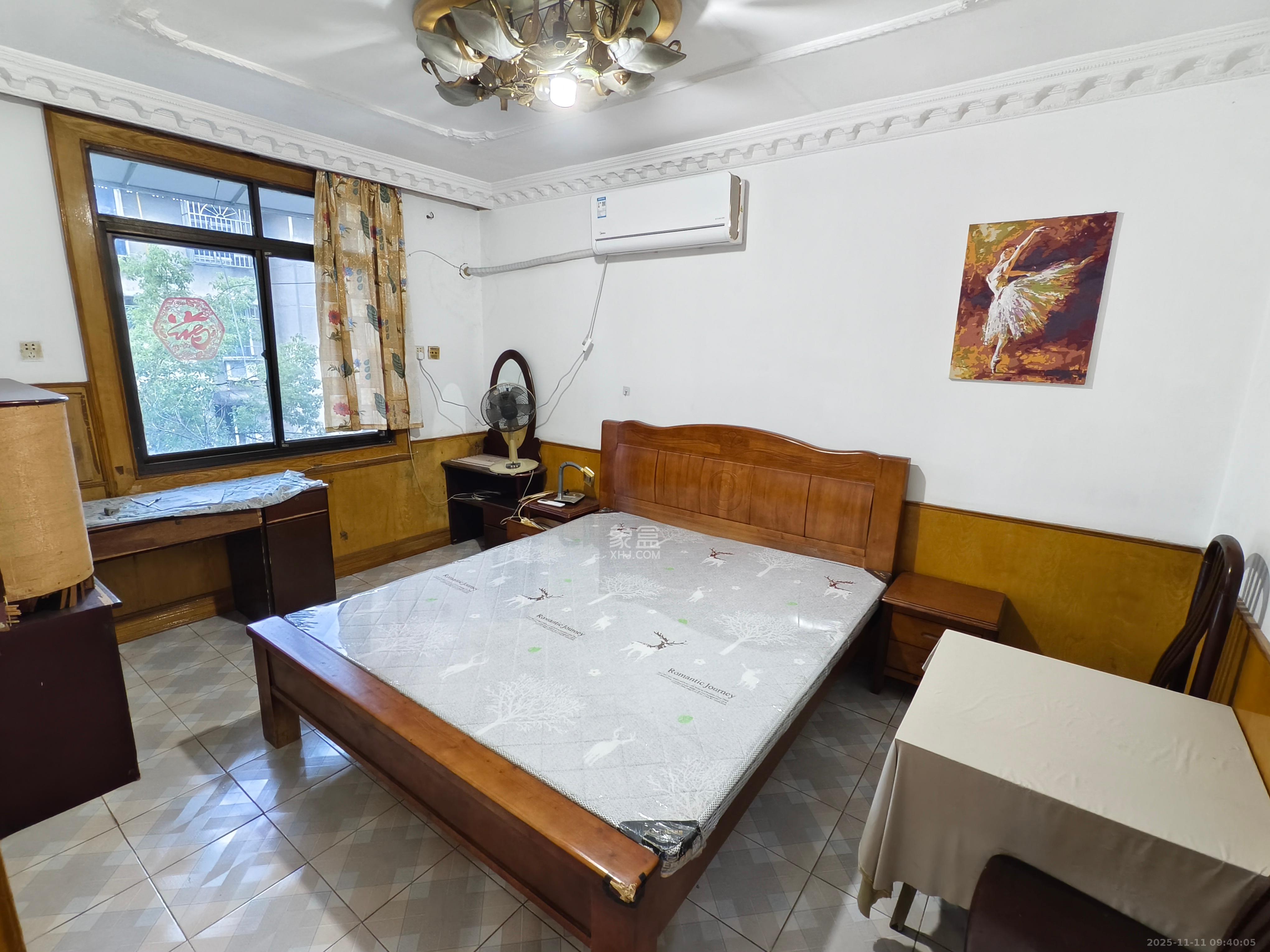 国庆新村 2室1厅1卫 1400.0元/月 国庆新村 2室1厅1卫 1400.0元/月室内图