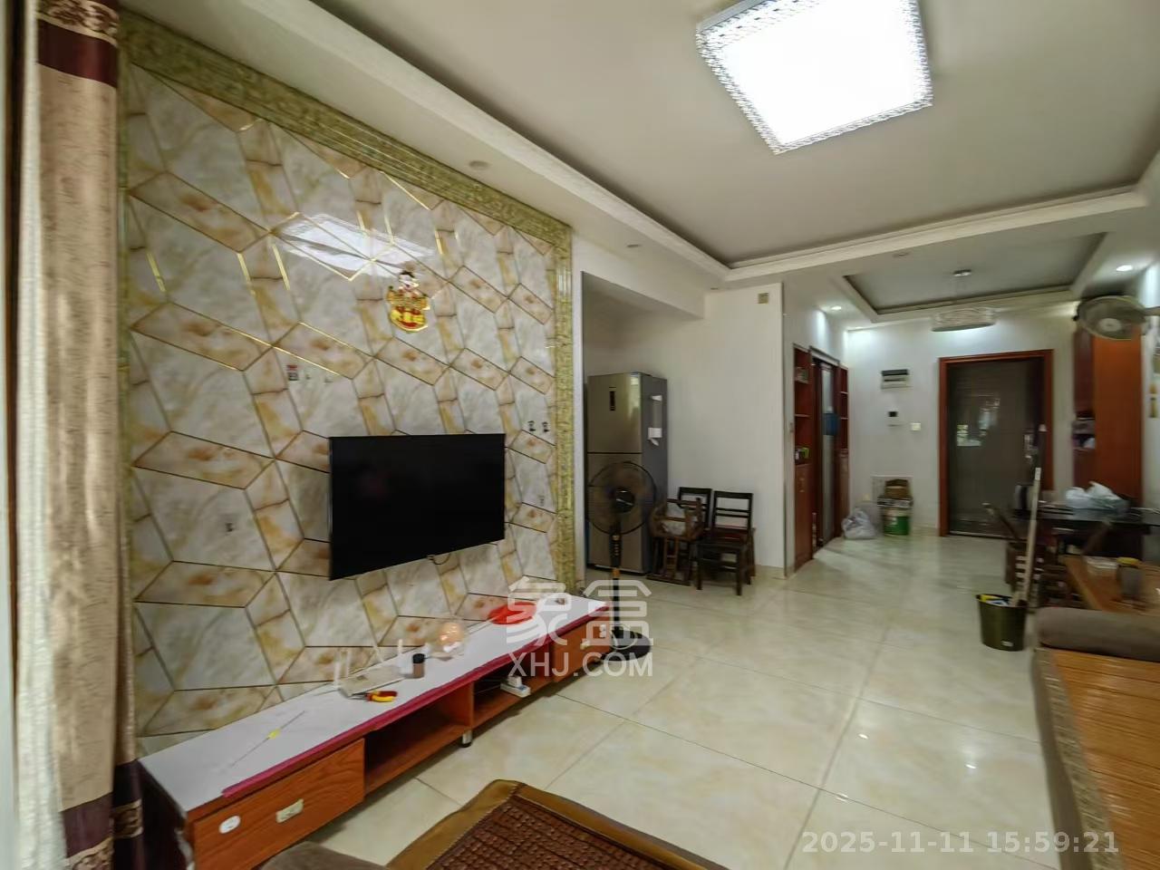 MOMA当代广场 3室2厅1卫 1900.0元/月 MOMA当代广场 3室2厅1卫 1900.0元/月室内图