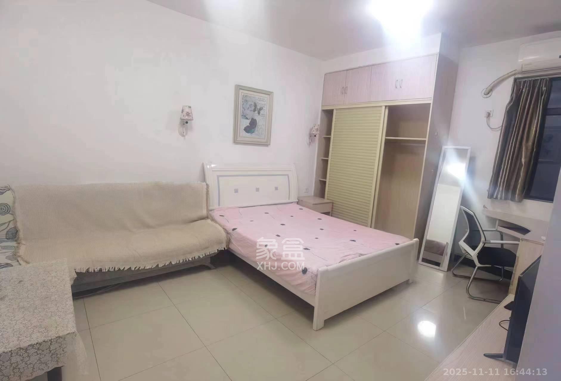 枫林家园  1室1厅1卫    1600.0元/月室内图