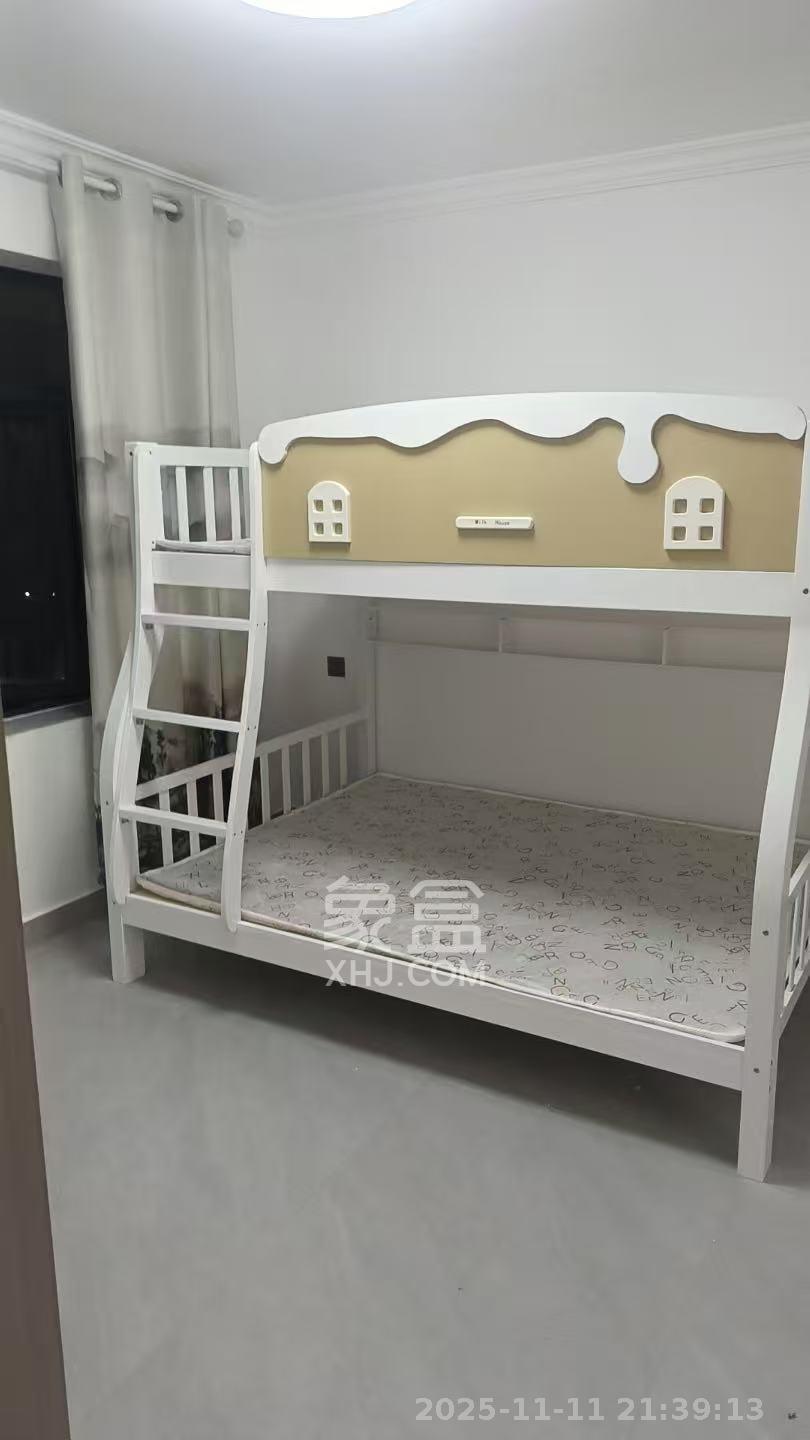 八一路散盘  1室0厅0卫    2200.0元/月