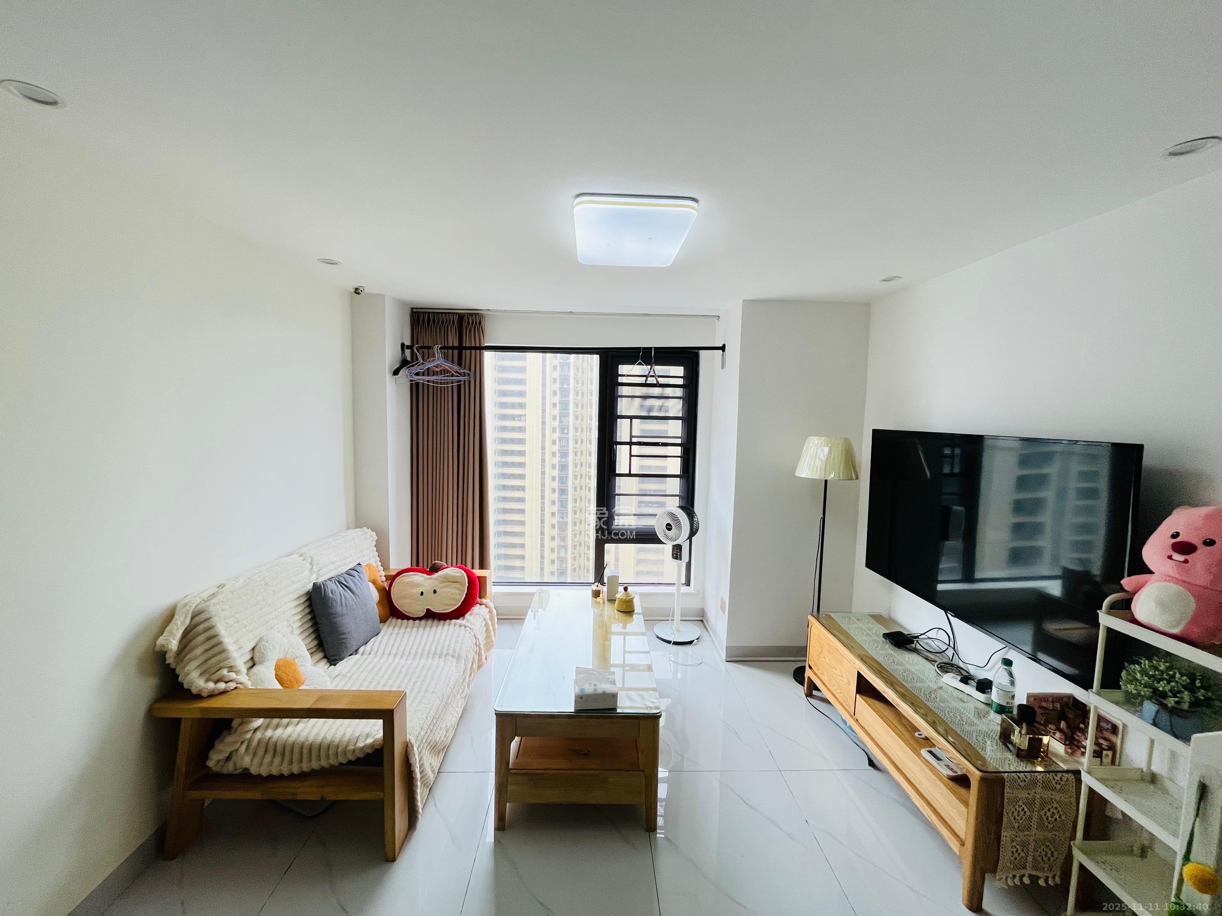 卓越江岸 2室1厅1卫 2300.0元/月 卓越江岸 2室1厅1卫 2300.0元/月室内图