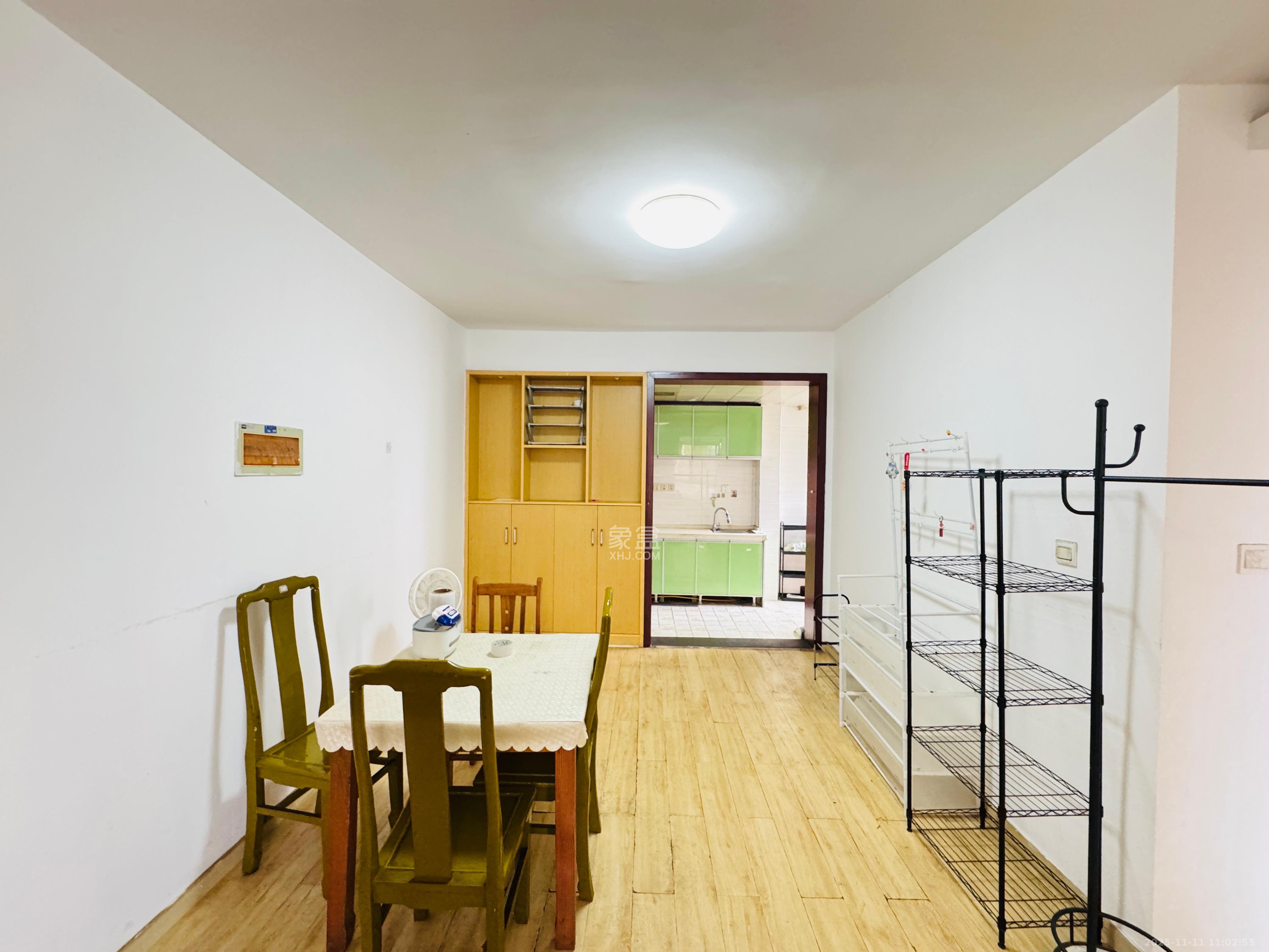 金碧文华 2室2厅1卫 1700.0元/月 金碧文华 2室2厅1卫 1700.0元/月室内图