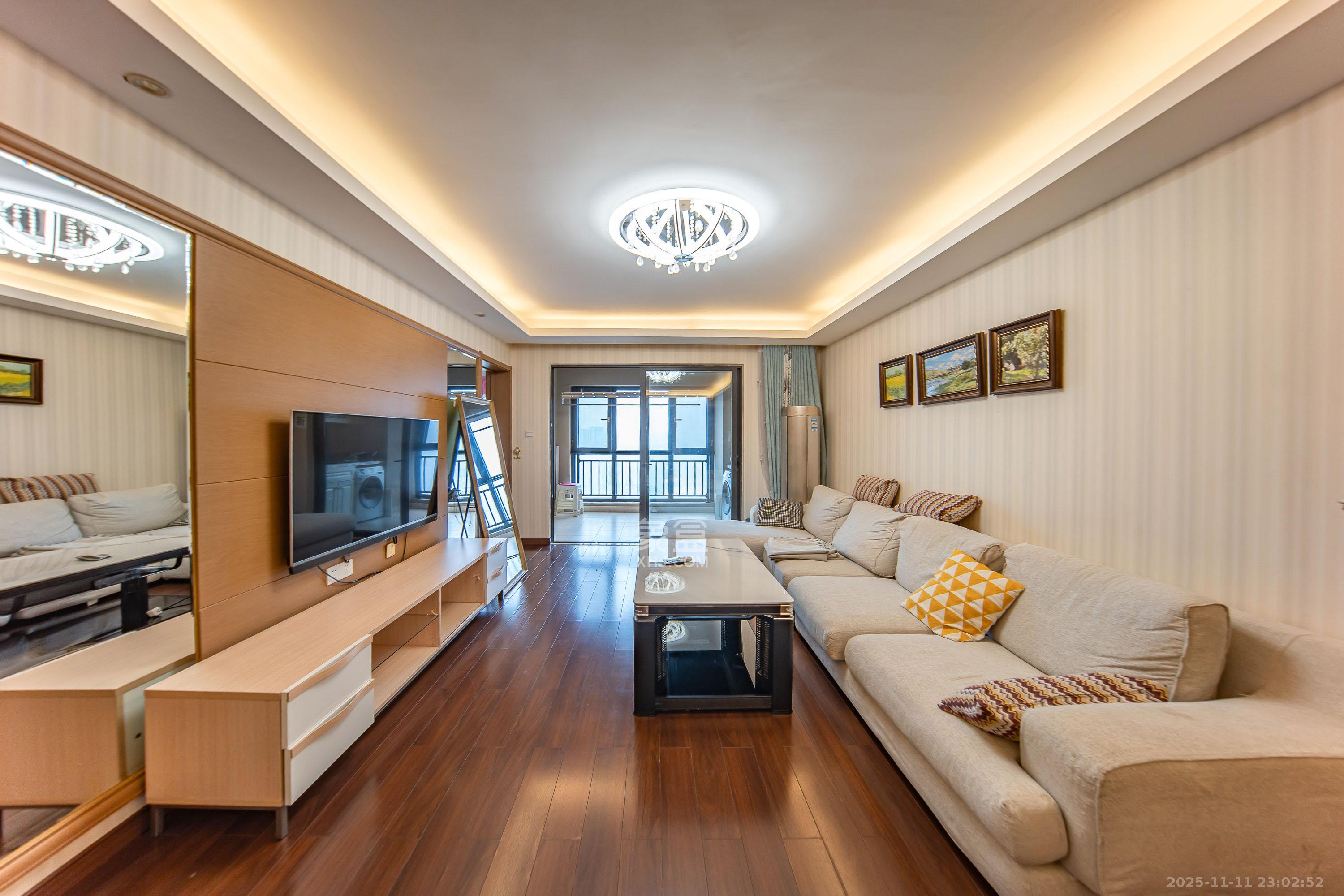 万科白鹭郡 3室2厅1卫 122.8万 万科白鹭郡 3室2厅1卫 122.8万客厅