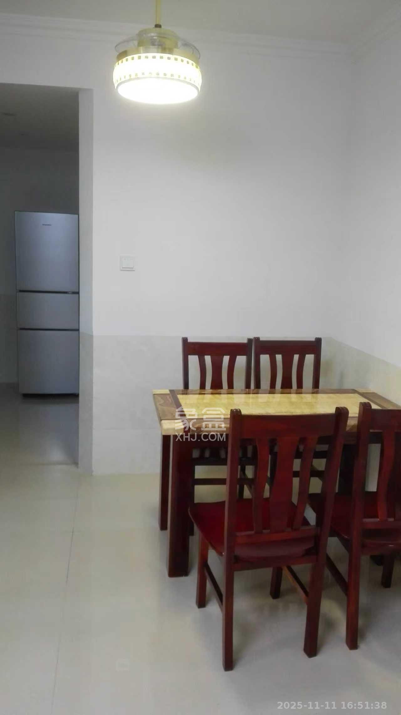 上峰苑（兰亭玥岛）  3室2厅1卫    2200.0元/月室内图