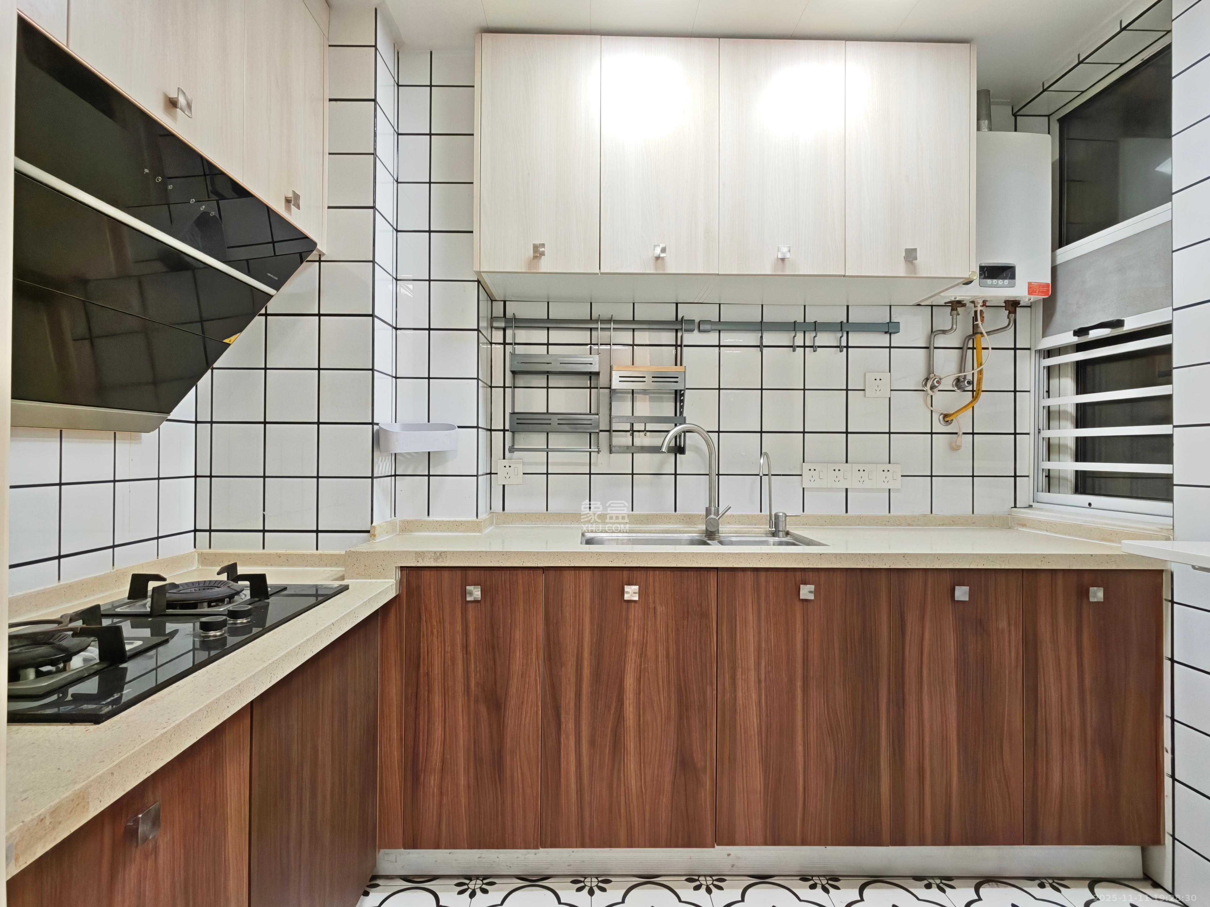 五矿万境水岸五期(五矿万境水岸文苑) 2室2厅1卫 2400.0元/月 五矿万境水岸五期(五矿万境水岸文苑) 2室2厅1卫 2400.0元/月室内图