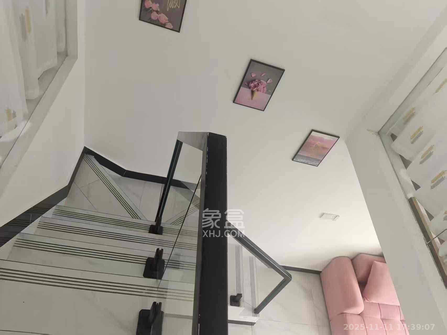 信诚湘江揽月（至善美景大厦）  2室2厅1卫    1700.0元/月室内图