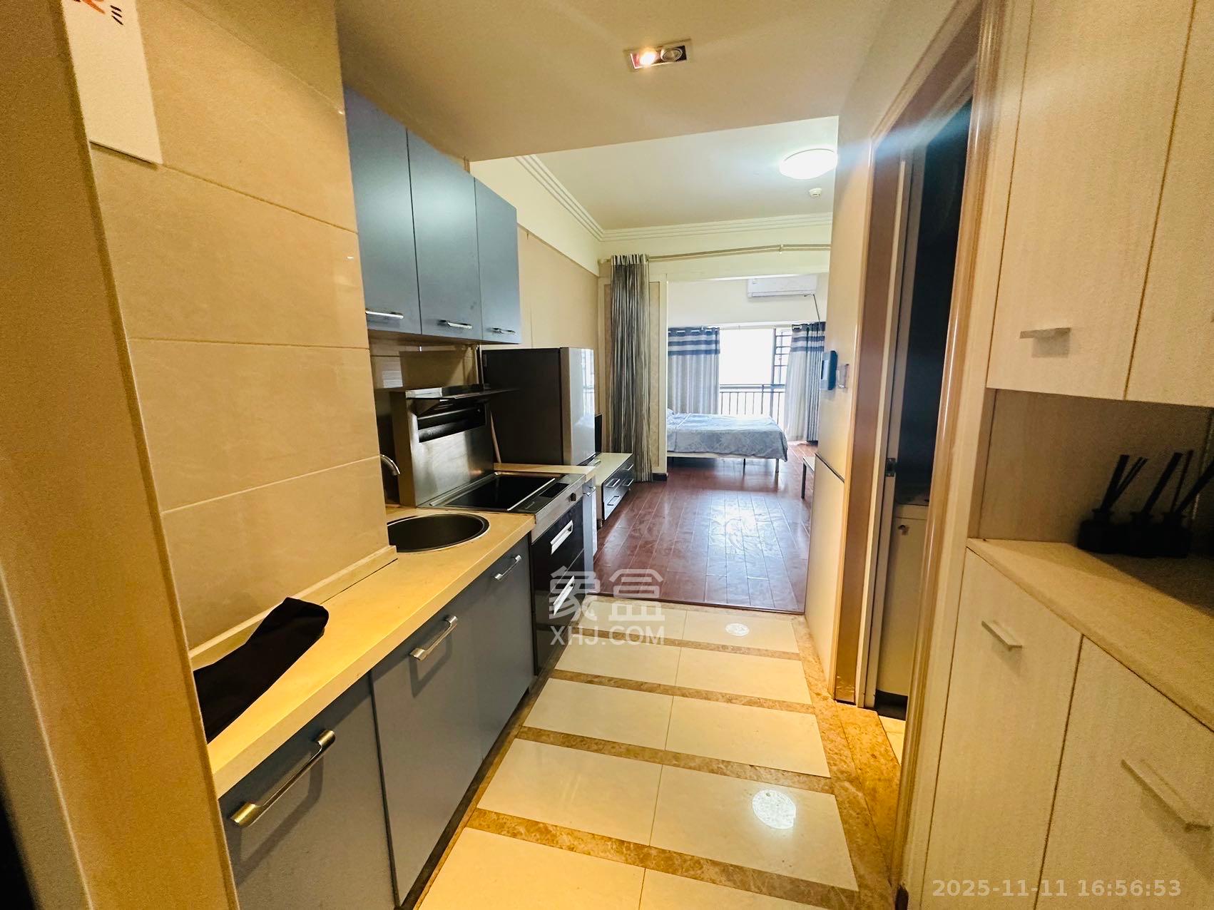 西子一间  1室1厅1卫    1700.0元/月室内图