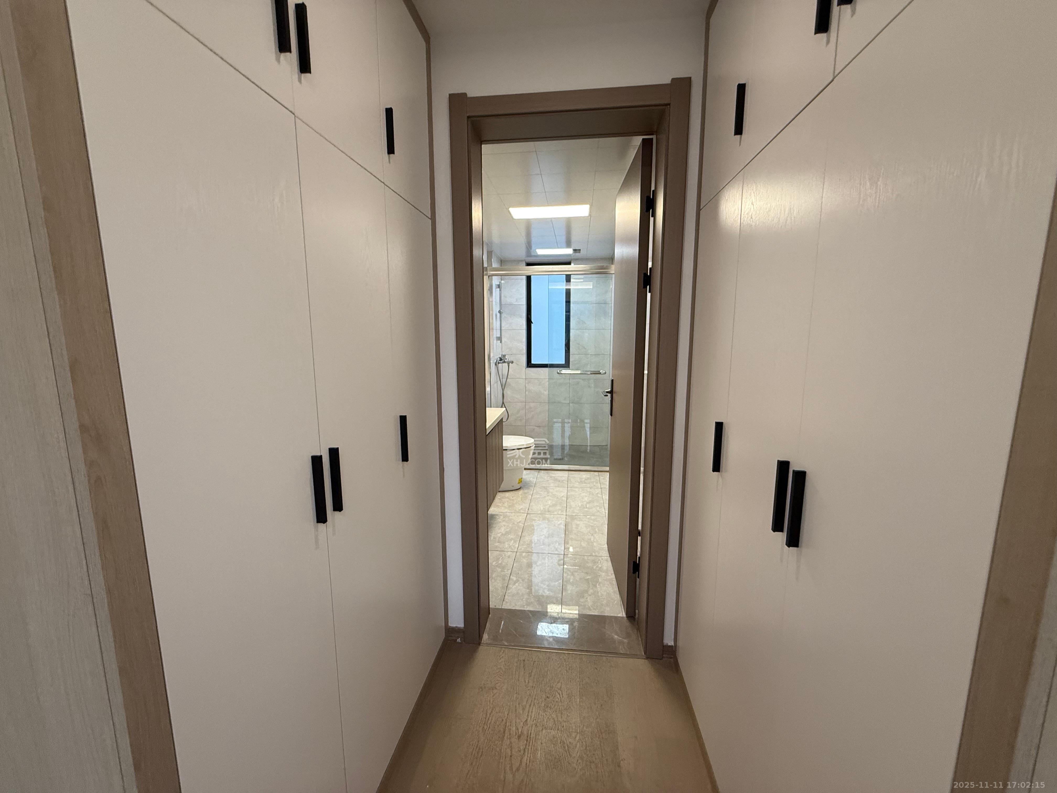 金富湘江悦城  4室2厅2卫    2900.0元/月室内图