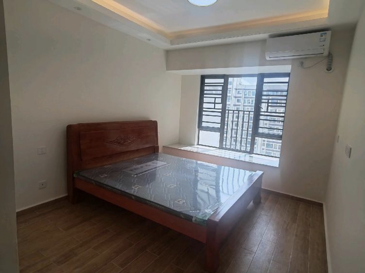 金湖壹号  3室2厅2卫    4200.0元/月室内图