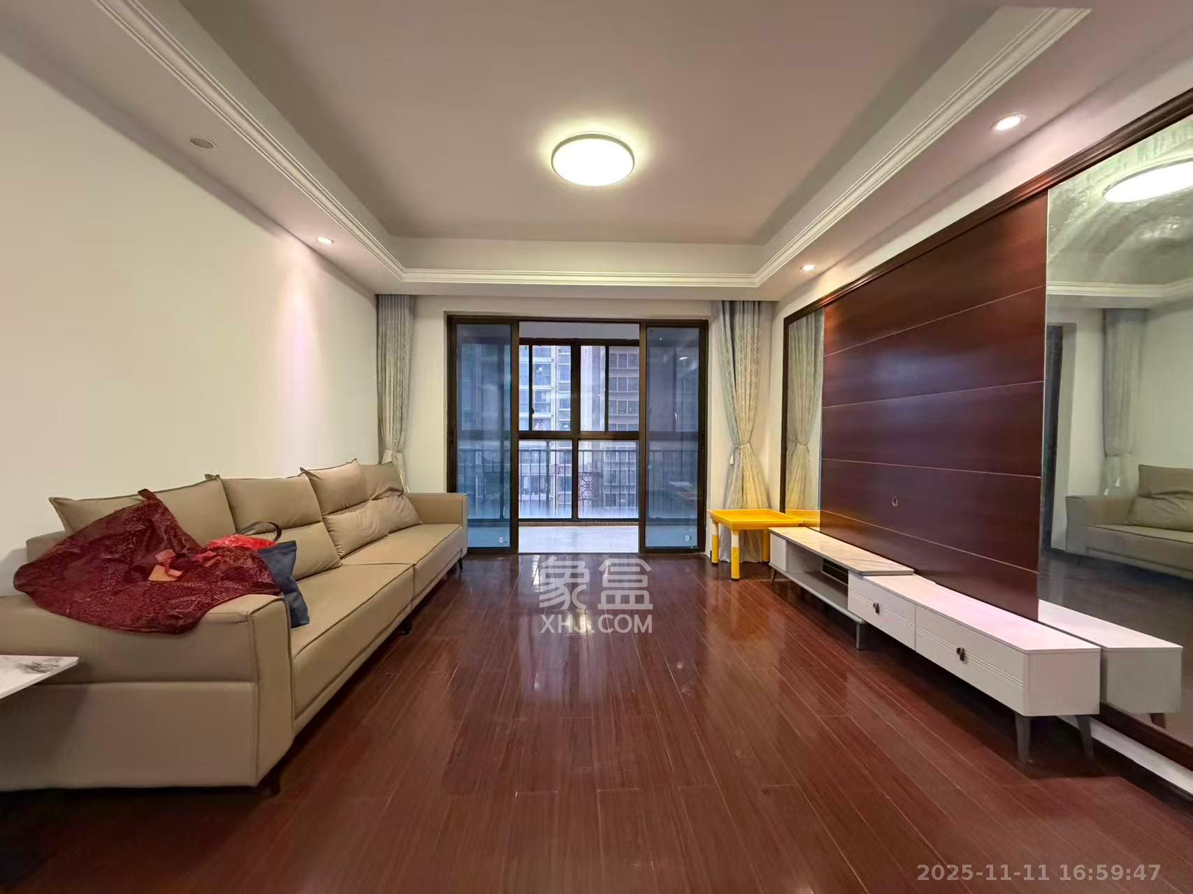 江山帝景哈佛 3室2厅2卫 2100.0元/月 江山帝景哈佛 3室2厅2卫 2100.0元/月室内图