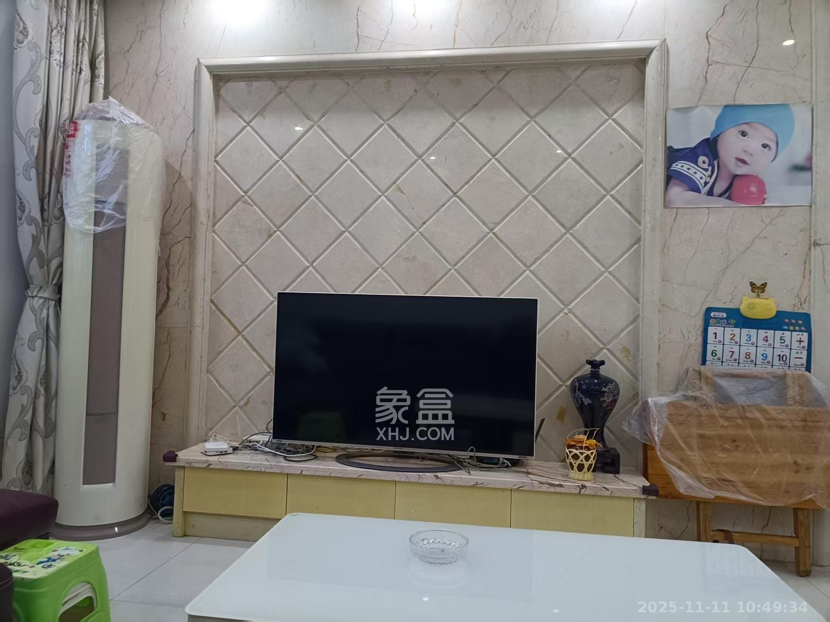 高升金典 2室2厅1卫 2200.0元/月 高升金典 2室2厅1卫 2200.0元/月室内图