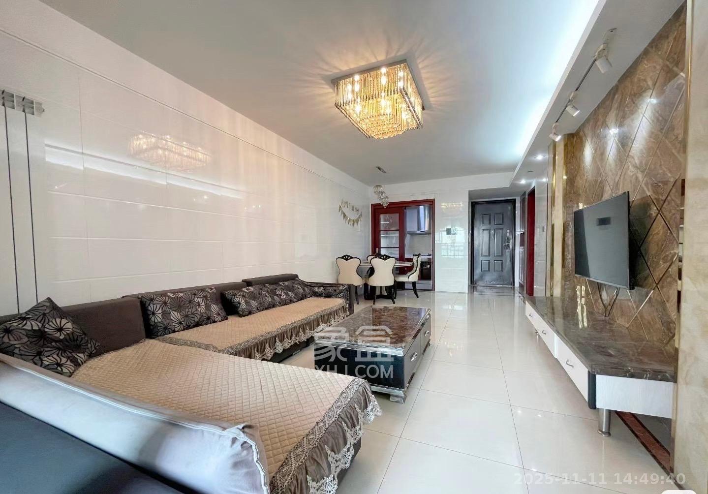 中海国际二期  3室2厅1卫    2200.0元/月室内图