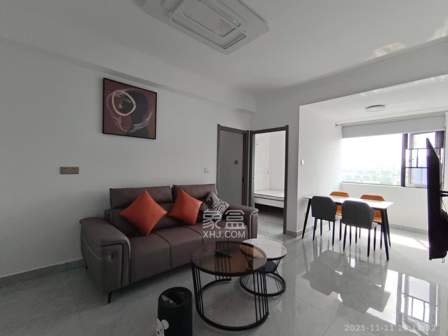 潇湘名城(新里程潇湘名城) 2室1厅1卫 2300.0元/月 潇湘名城(新里程潇湘名城) 2室1厅1卫 2300.0元/月室内图