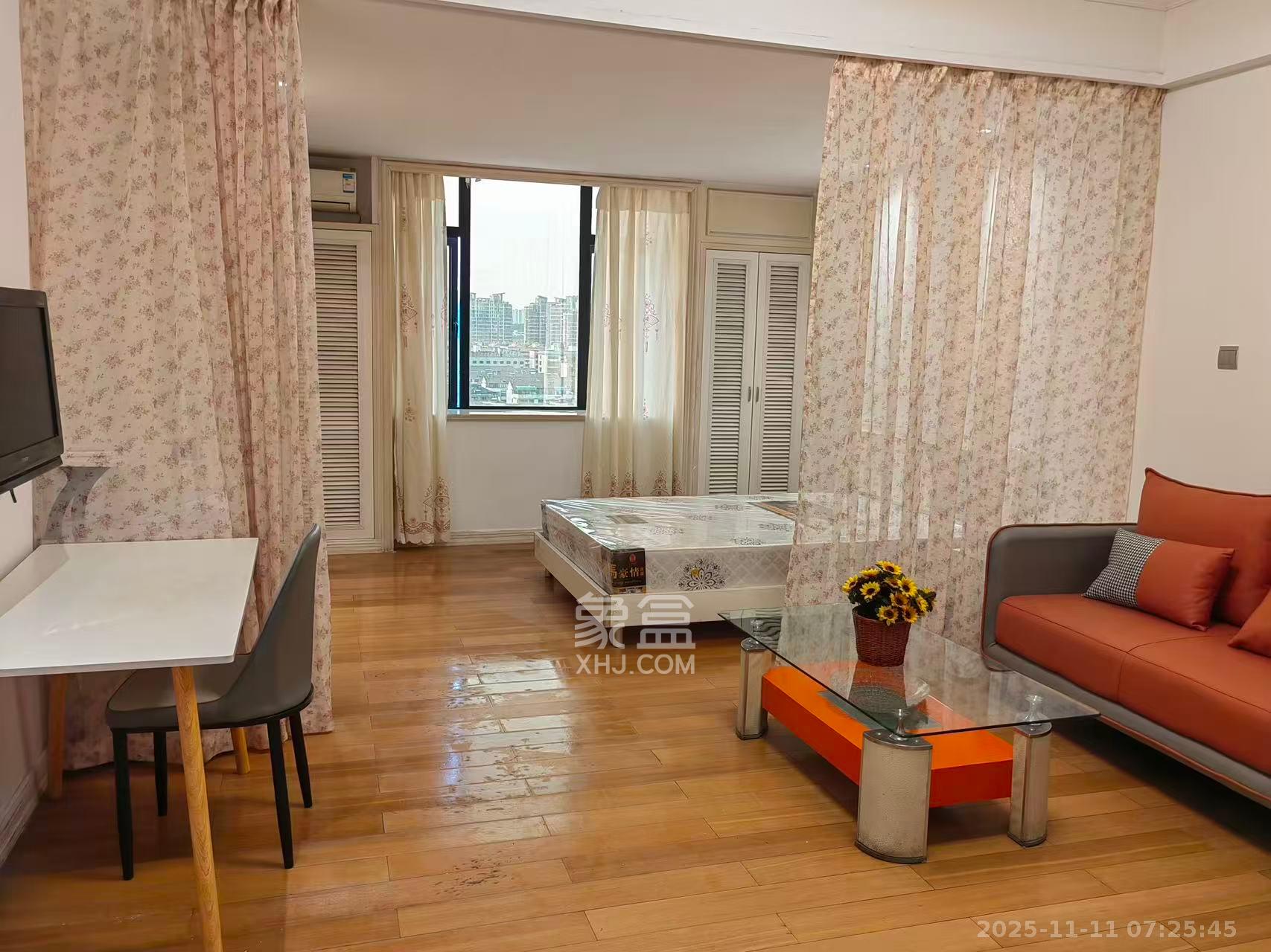 沁园春御院  1室1厅1卫    1800.0元/月