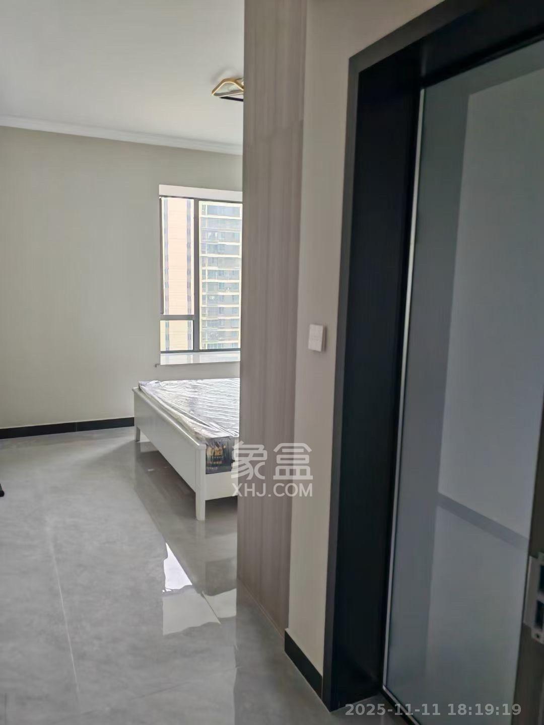 桥头家园二期(桥头家苑二期) 3室2厅2卫 2300.0元/月 桥头家园二期(桥头家苑二期) 3室2厅2卫 2300.0元/月室内图