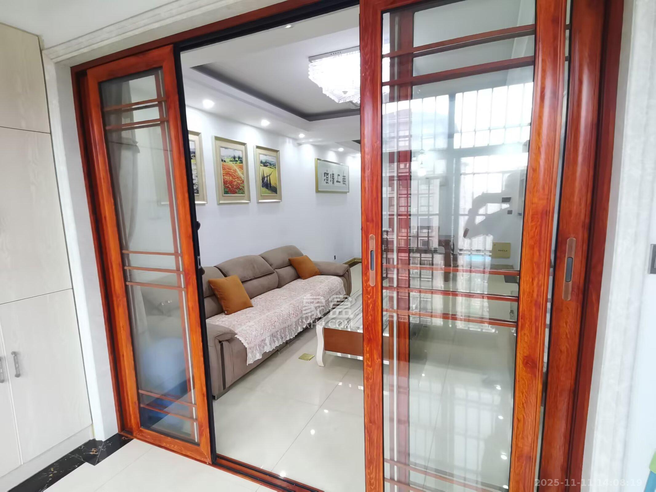 康桥长郡  3室2厅1卫    2000.0元/月室内图