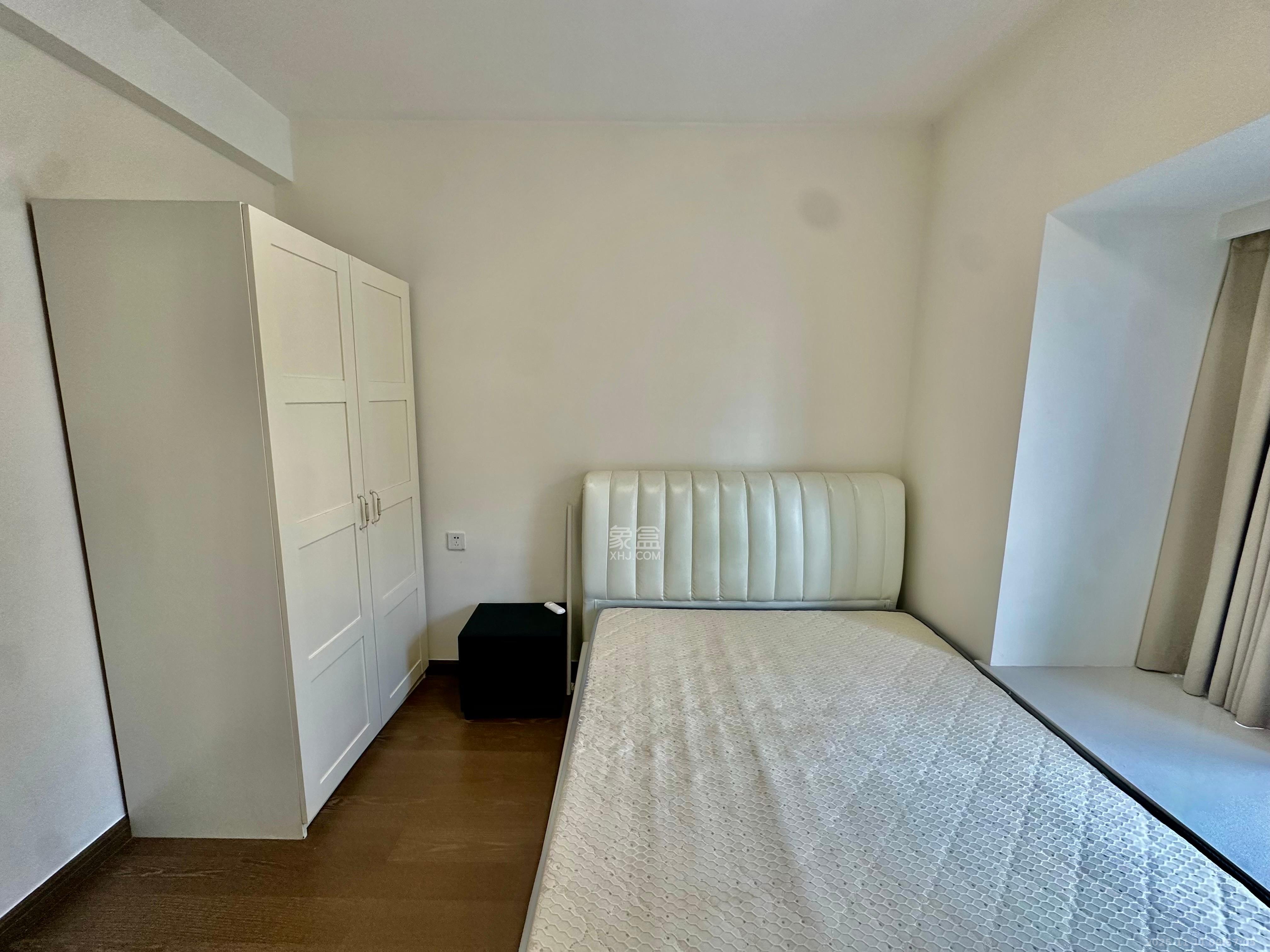 滨江府1913 4室2厅2卫 4800.0元/月 滨江府1913 4室2厅2卫 4800.0元/月室内图