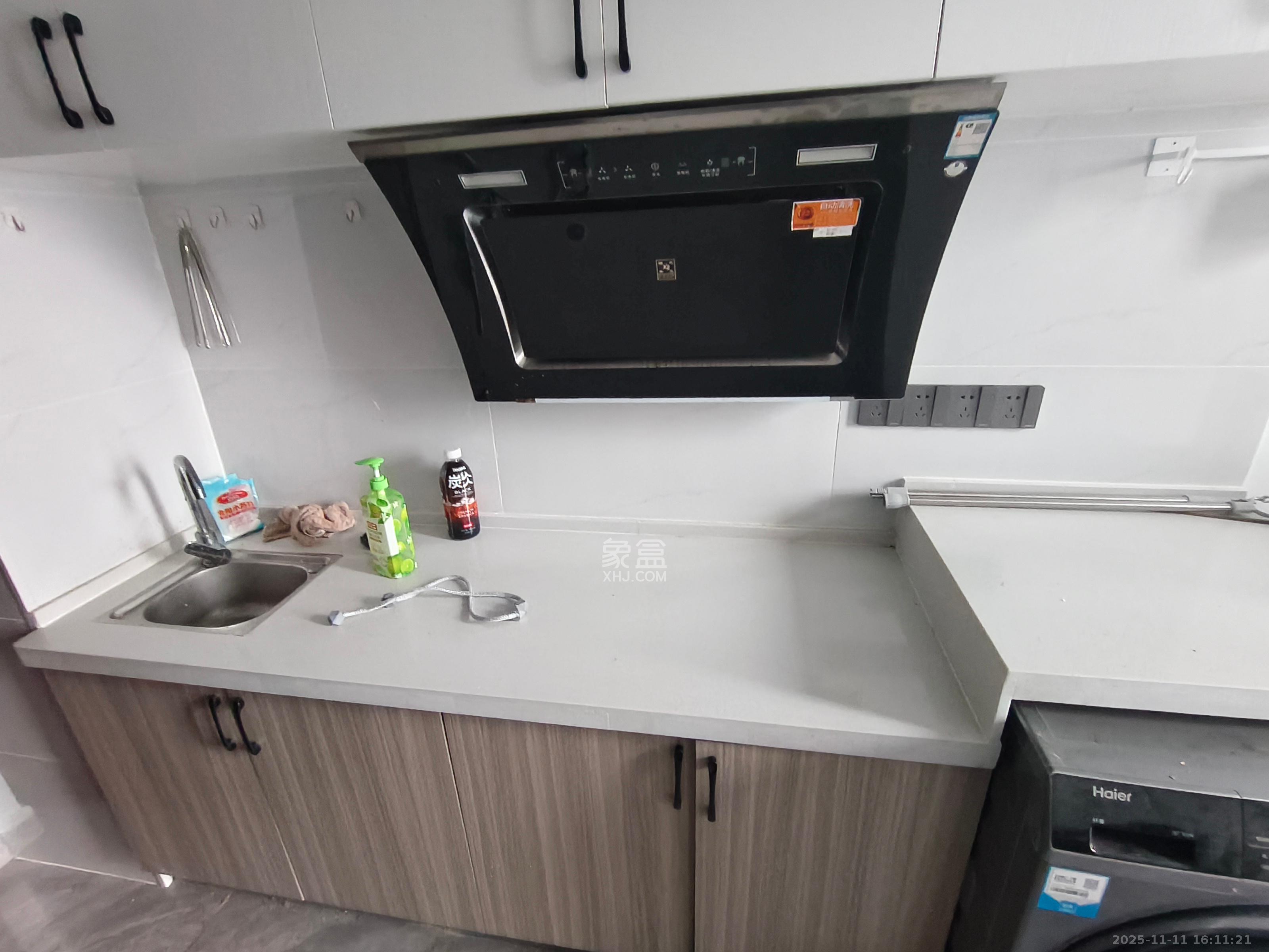 爱家当代境  1室1厅1卫    2000.0元/月室内图