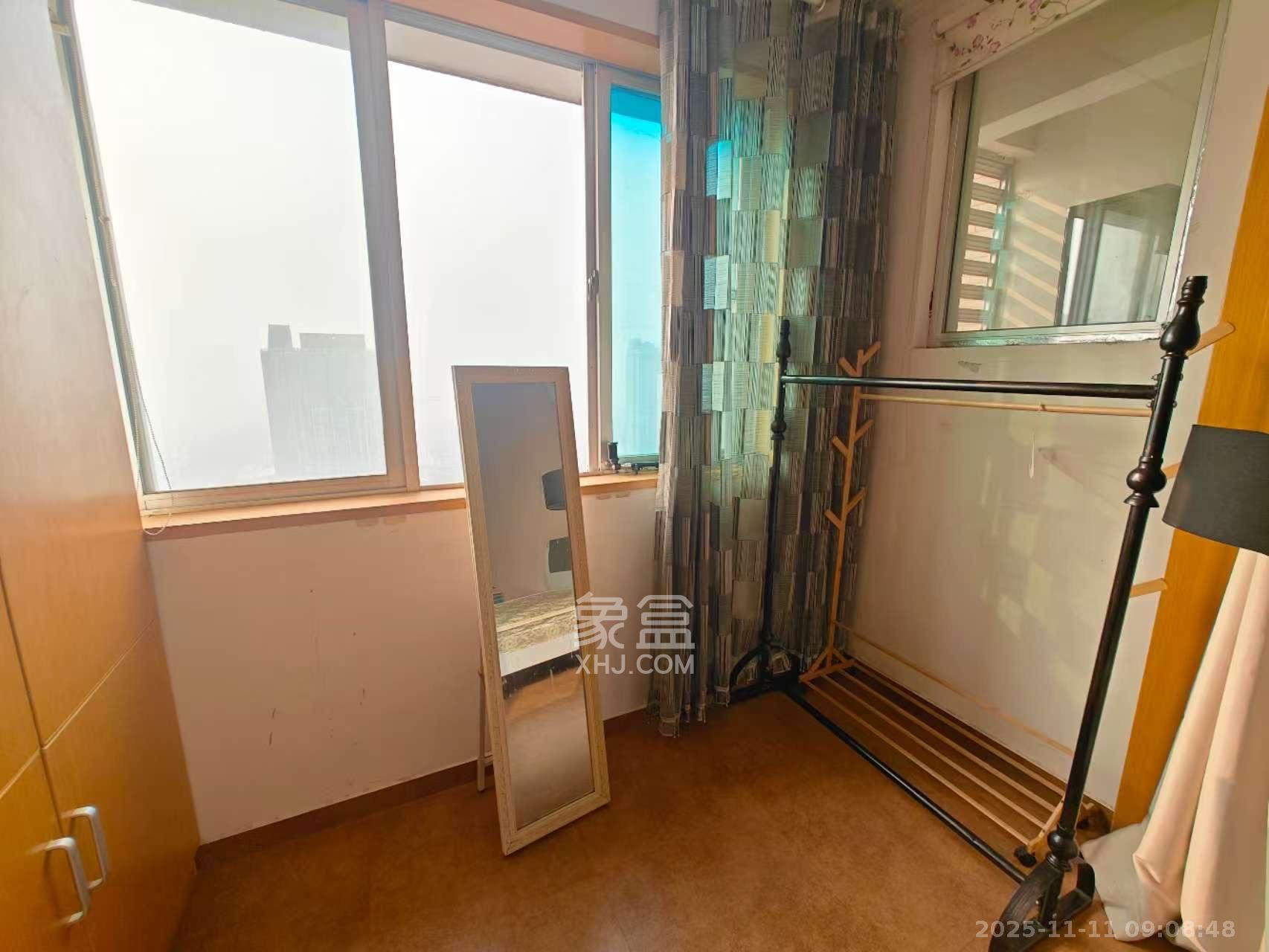 上河国际F座  1室1厅1卫    1500.0元/月室内图