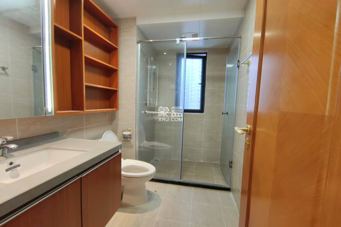 恒大华府 3室2厅2卫 68.0万 恒大华府 3室2厅2卫 68.0万室内图