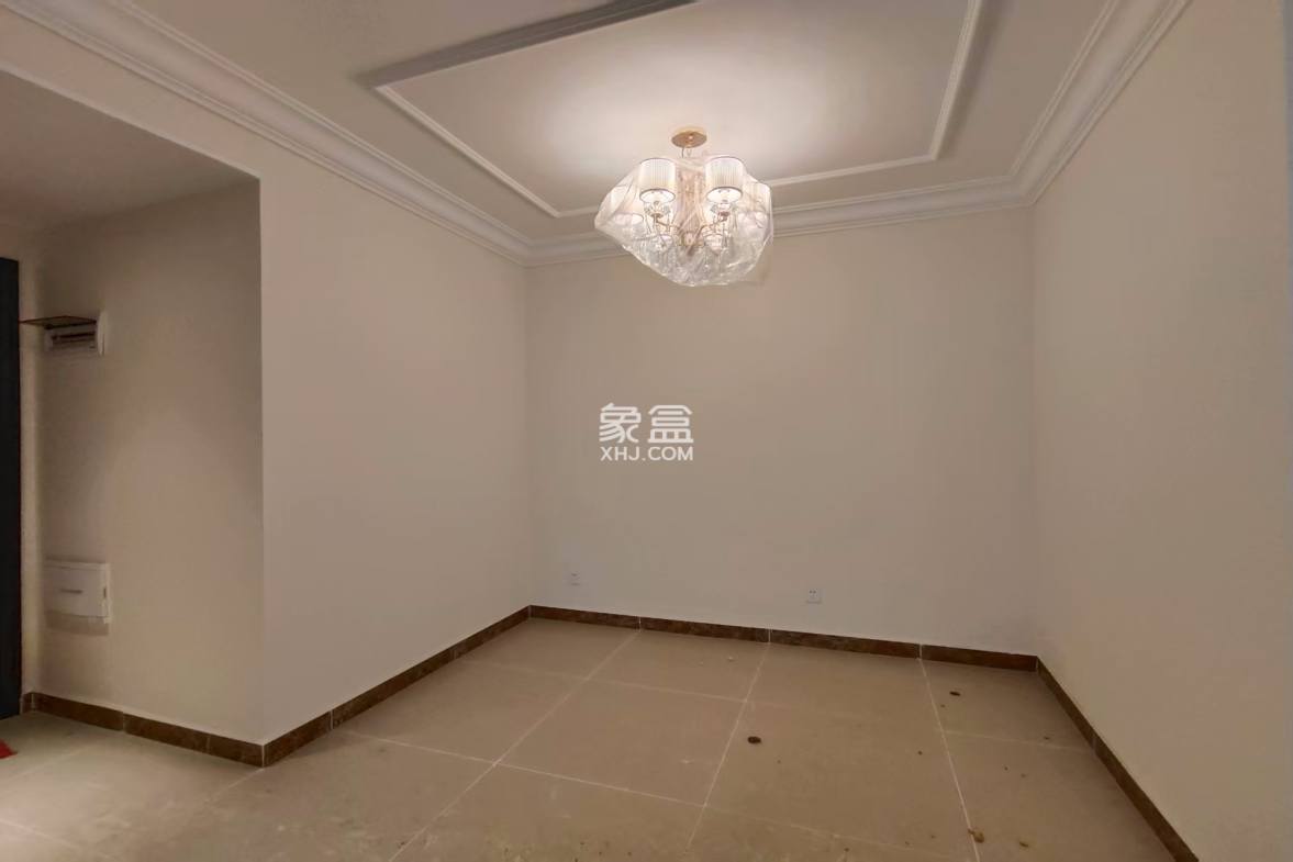 恒大华府 3室2厅2卫 68.0万 恒大华府 3室2厅2卫 68.0万室内图