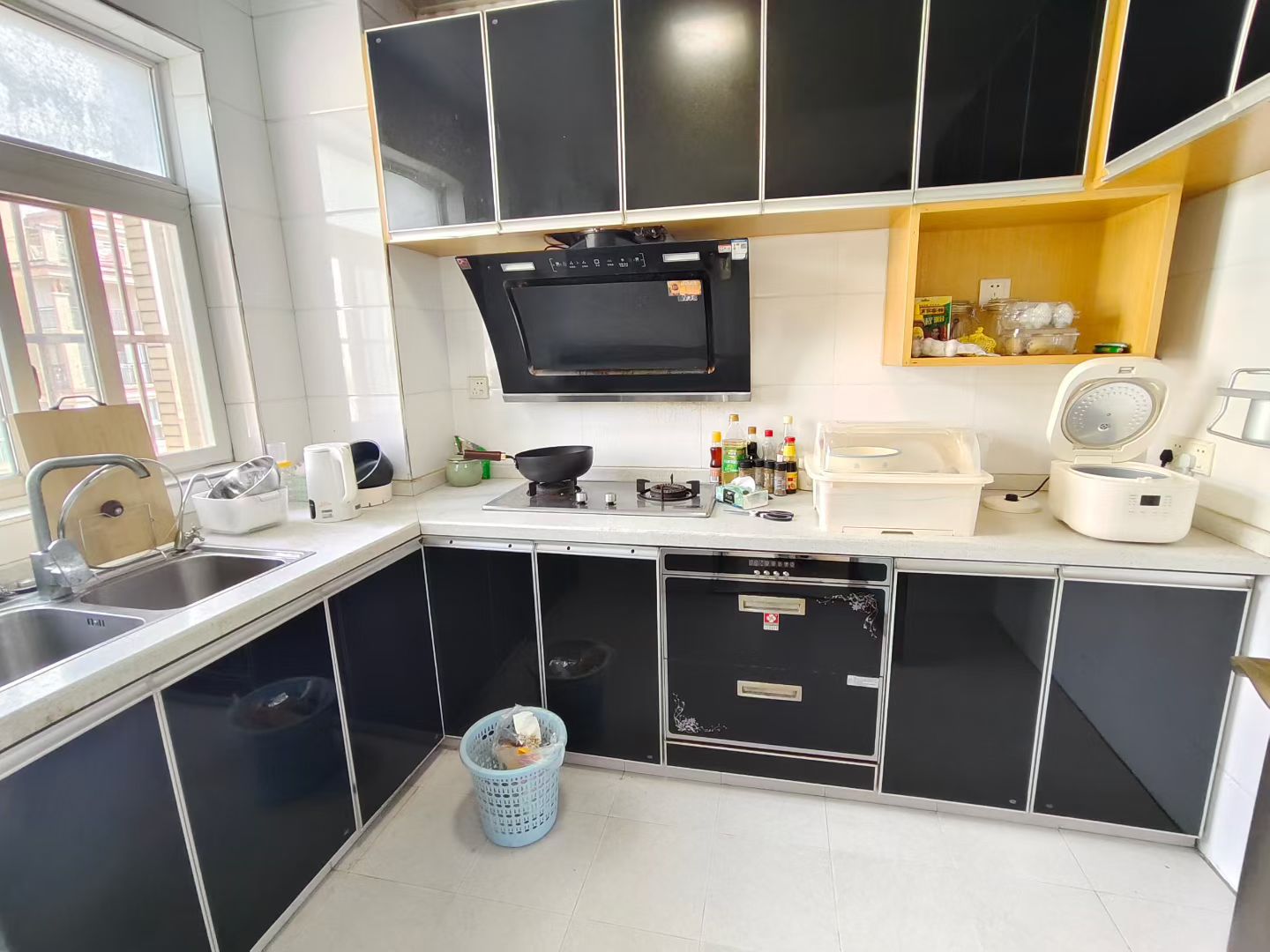 新城壹号  3室2厅2卫    39.8万室内图