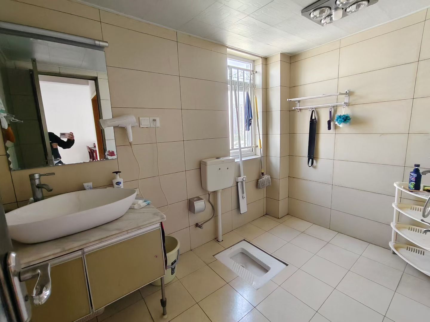 新城壹号  3室2厅2卫    39.8万室内图