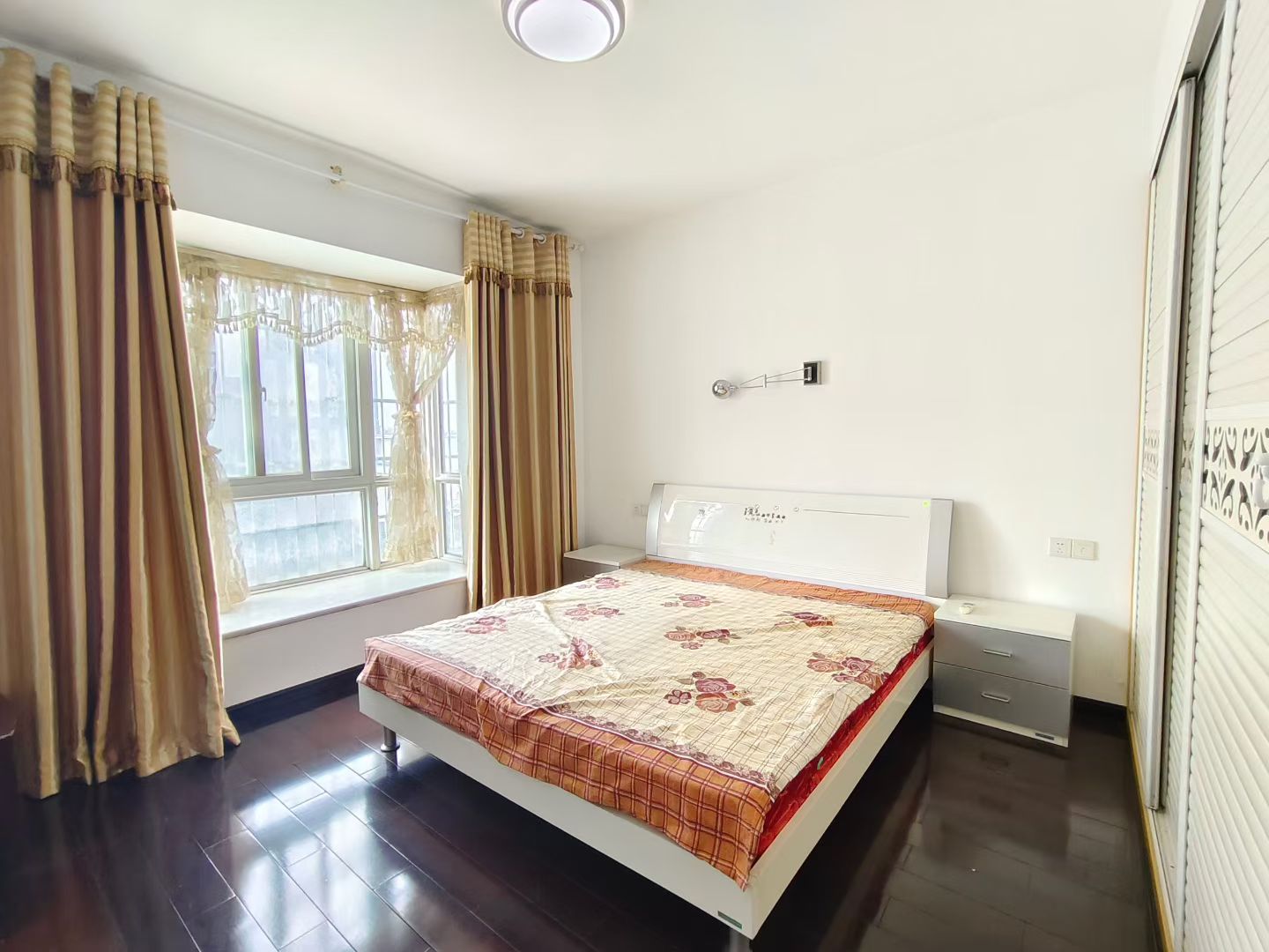 新城壹号 3室2厅2卫 39.8万 新城壹号 3室2厅2卫 39.8万室内图