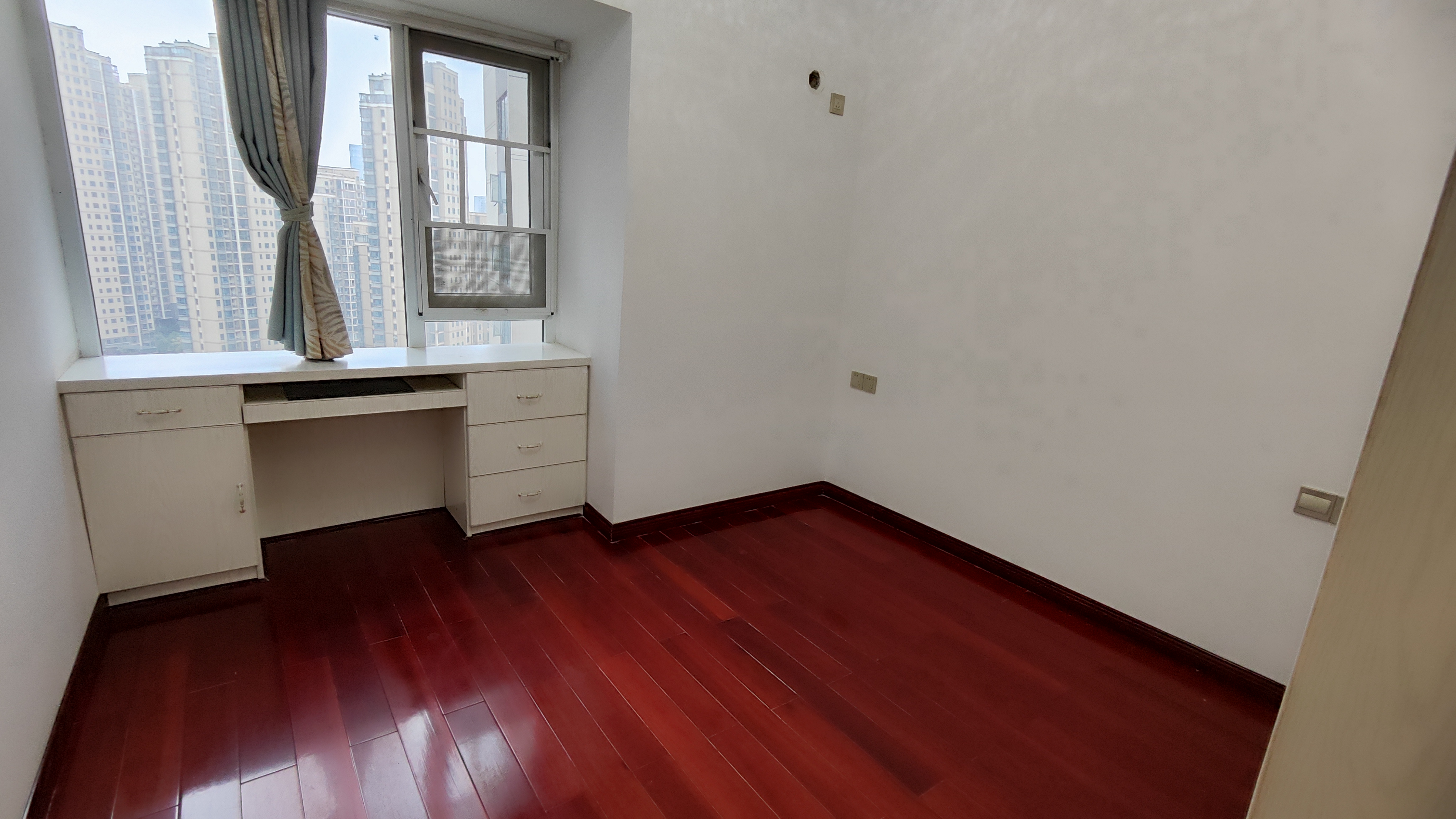 美的城四期  3室2厅1卫    58.8万室内图