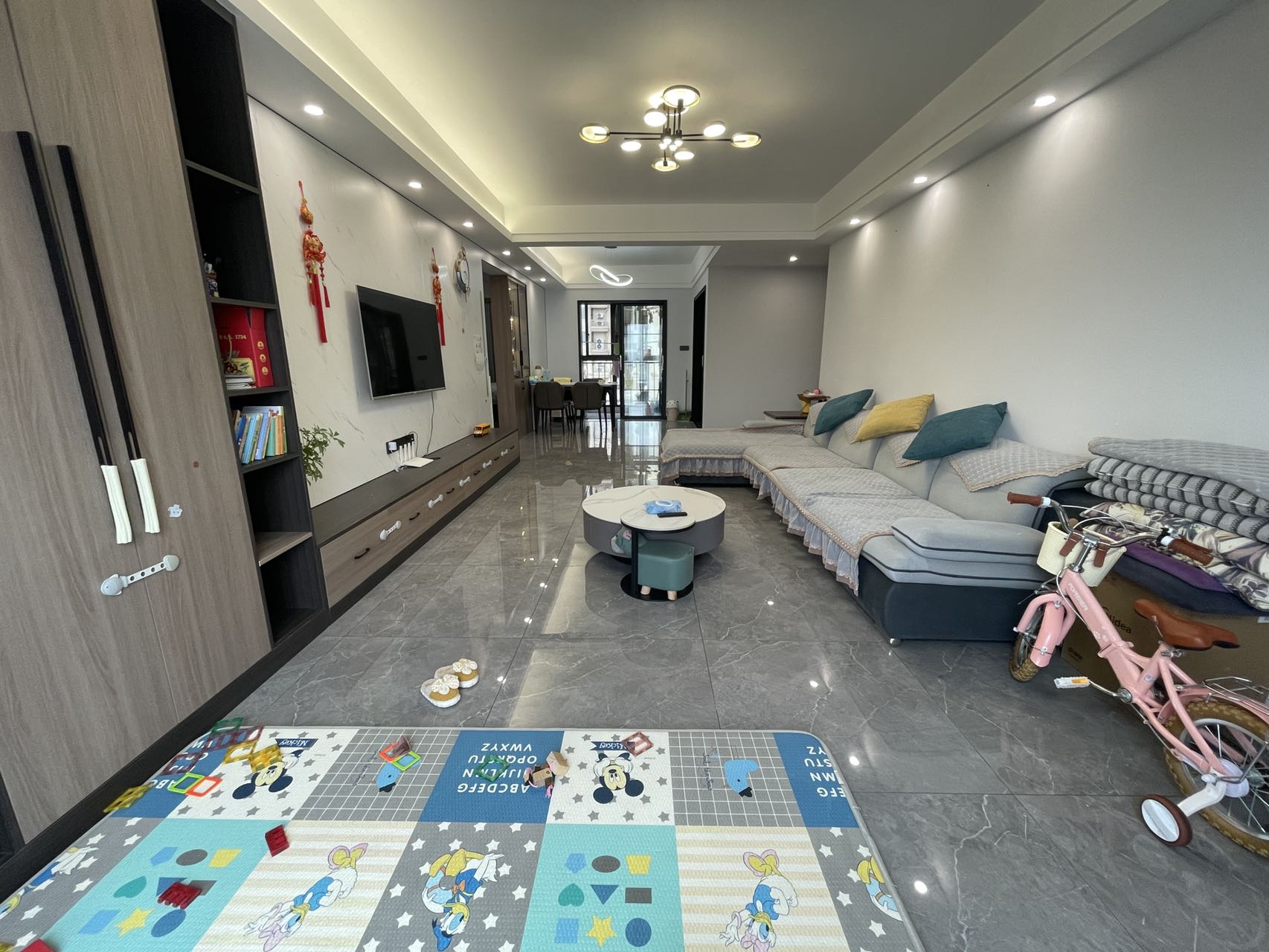 中欧昆仑首府 3室2厅2卫 78.8万 中欧昆仑首府 3室2厅2卫 78.8万室内图