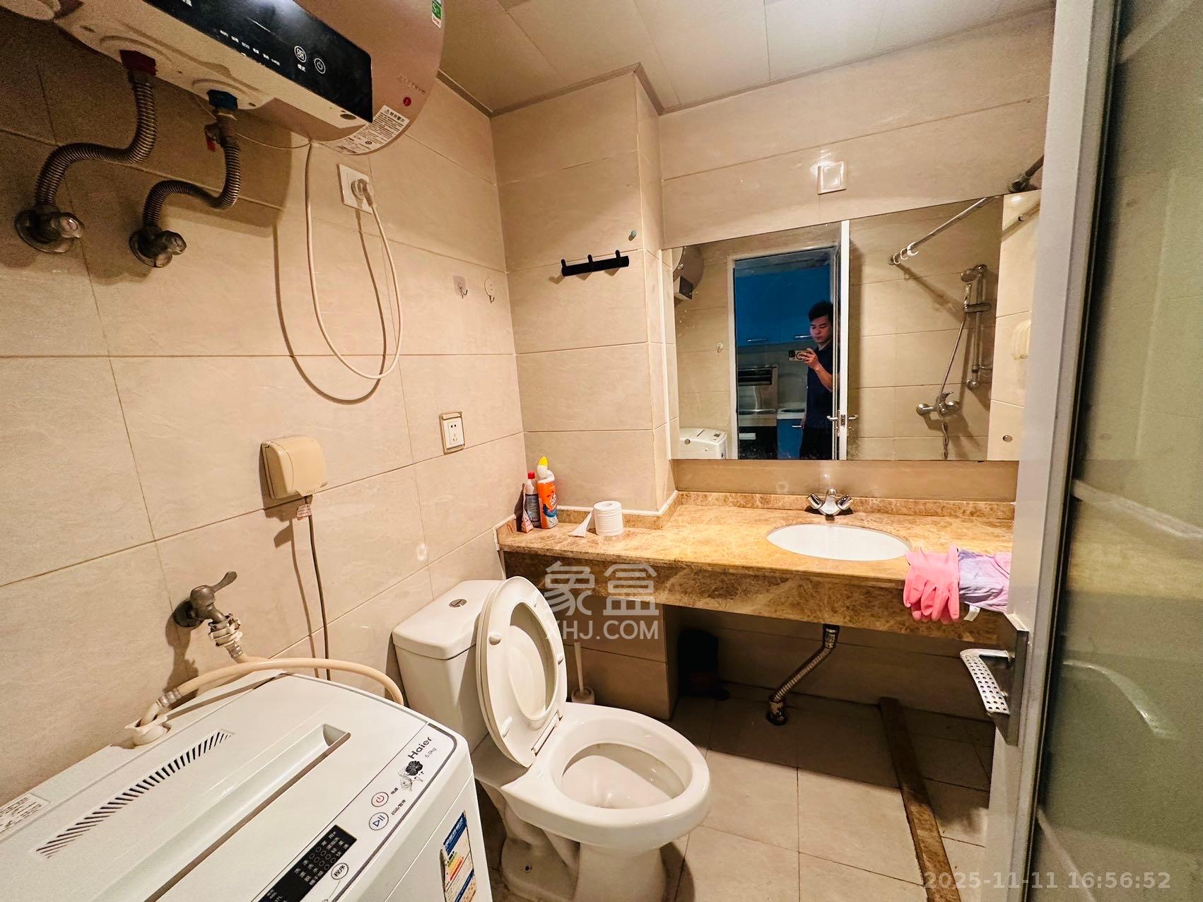 西子一间 1室1厅1卫 1700.0元/月 西子一间 1室1厅1卫 1700.0元/月室内图