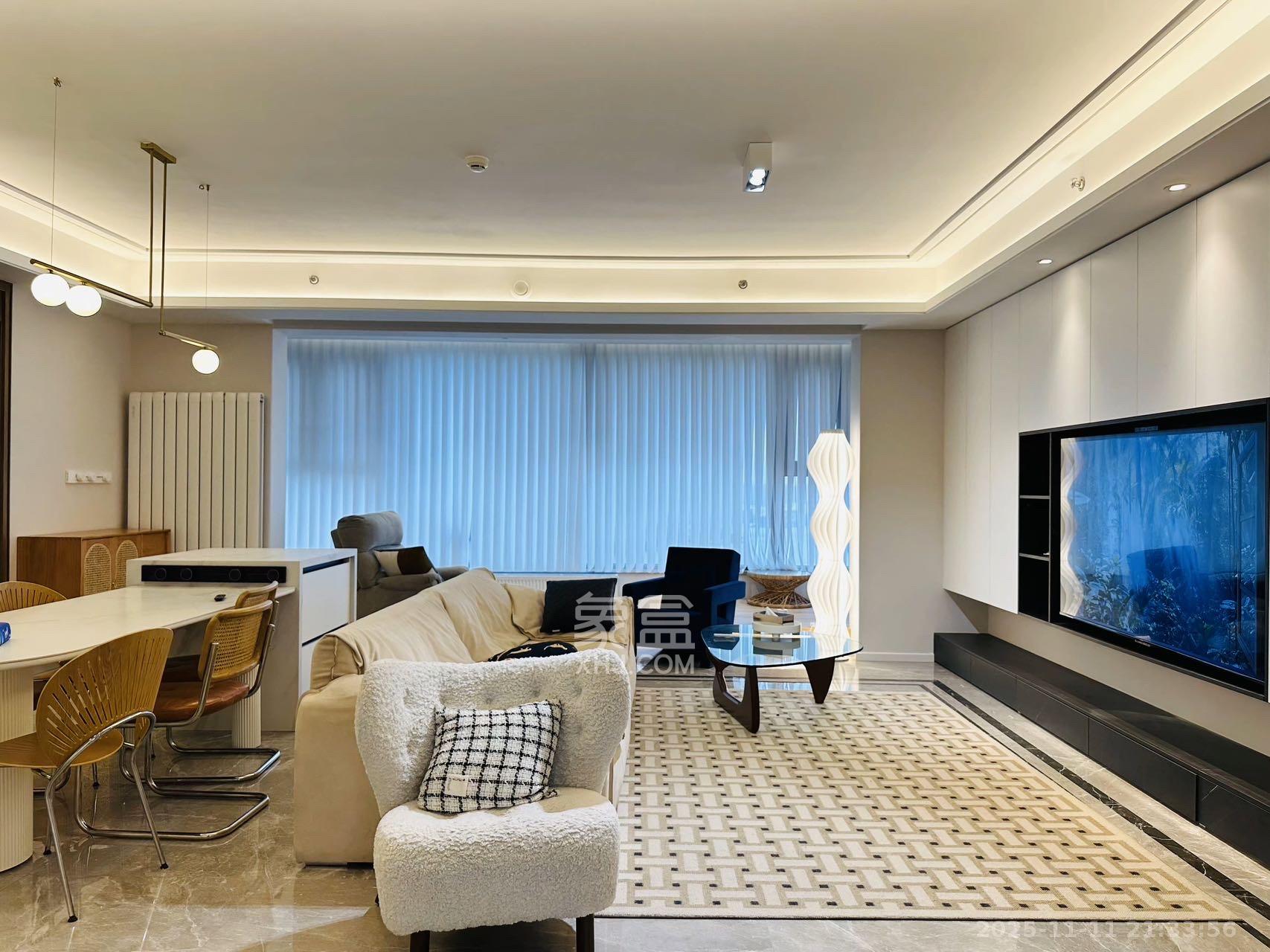 梅溪湖金茂湾  4室2厅3卫    13000.0元/月室内图