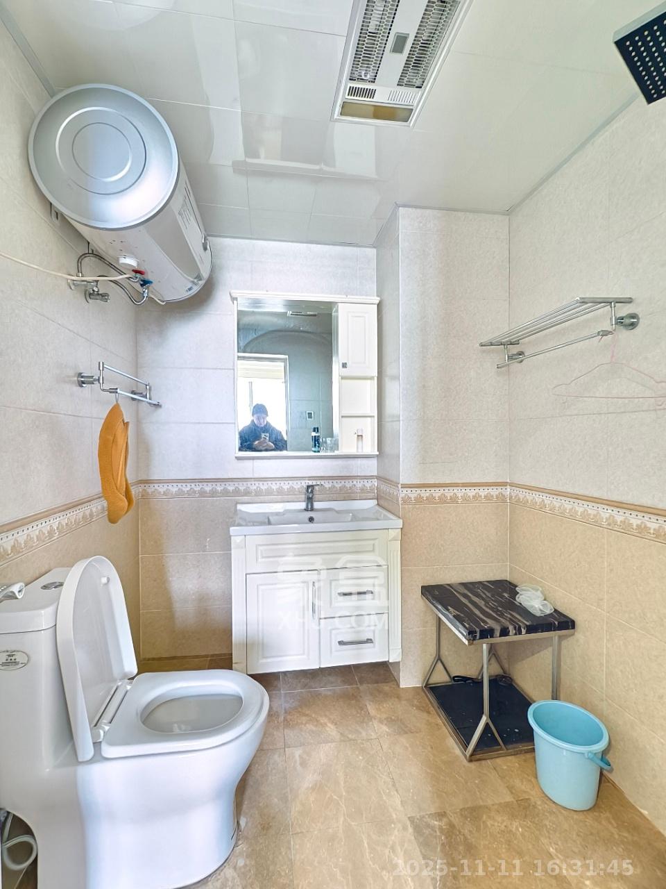 西岸润泽府  4室2厅2卫    4500.0元/月室内图