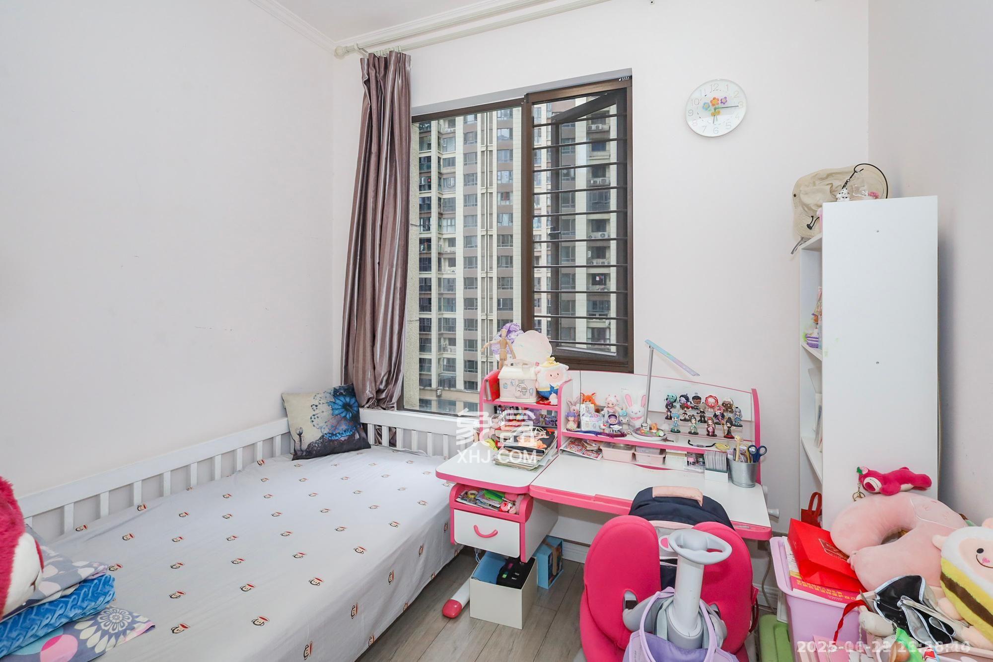 南山雍江汇(滨江国际新城) 4室2厅2卫 4000.0元/月 南山雍江汇(滨江国际新城) 4室2厅2卫 4000.0元/月室内图