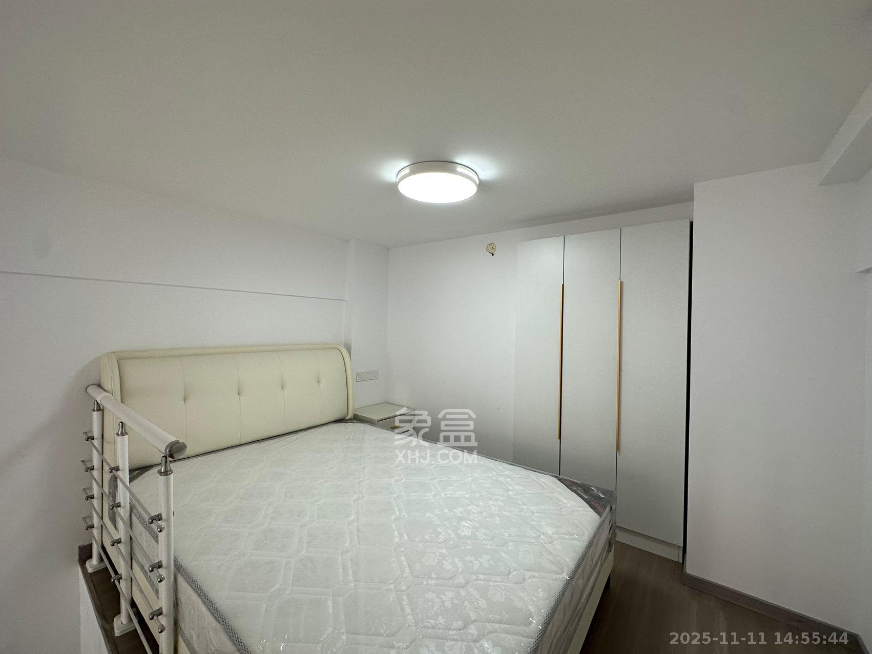 恒伟星中心  1室1厅1卫    1900.0元/月室内图