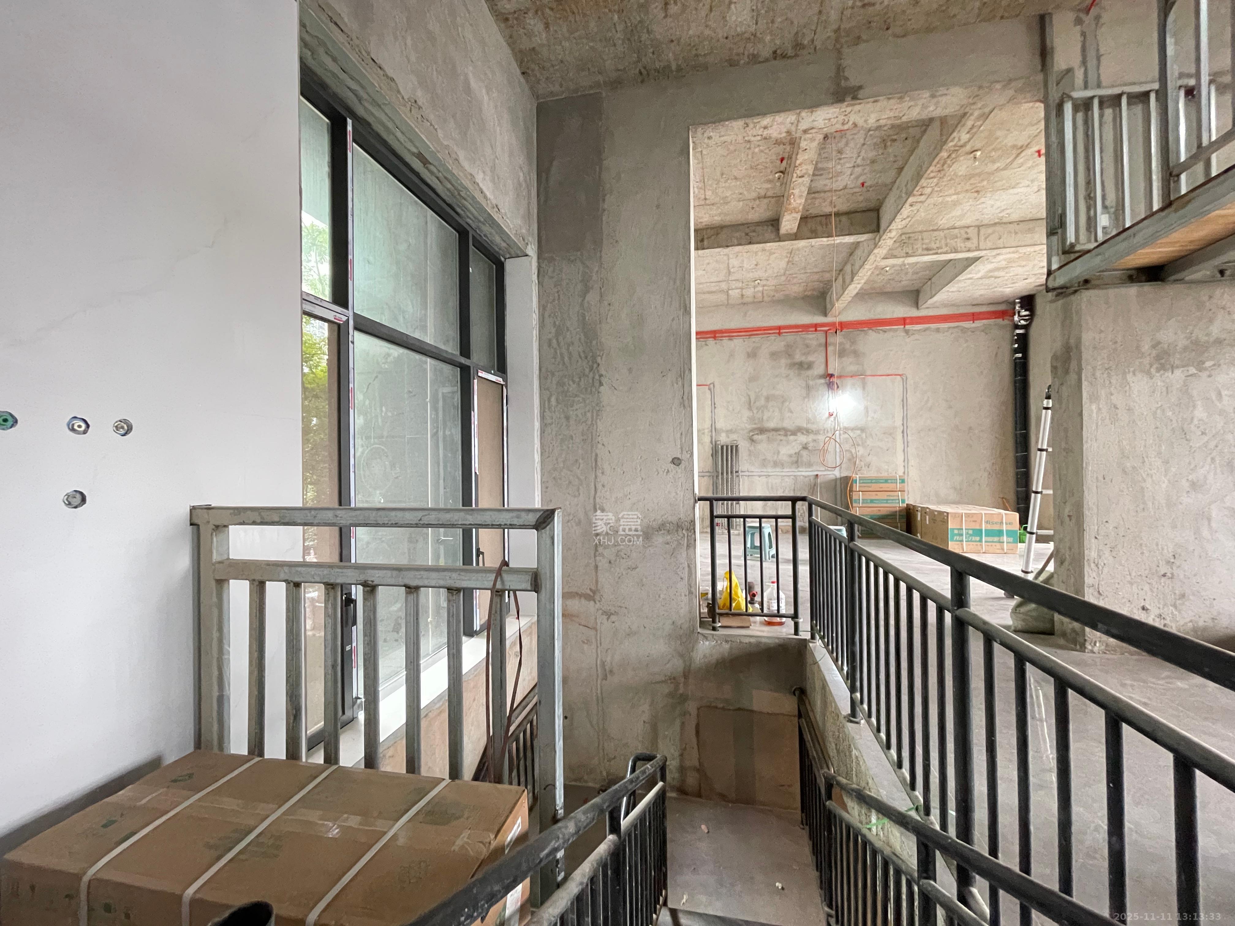 恒大名都   224.0㎡      6000.0元/月室内图