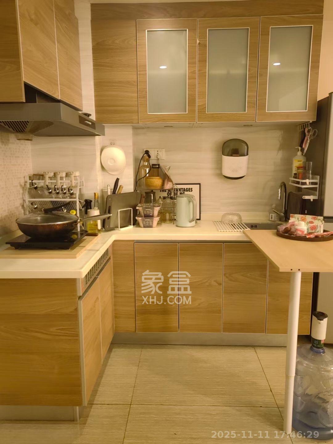 奥林匹克花园贡院三期 1室1厅1卫 1600.0元/月 奥林匹克花园贡院三期 1室1厅1卫 1600.0元/月室内图