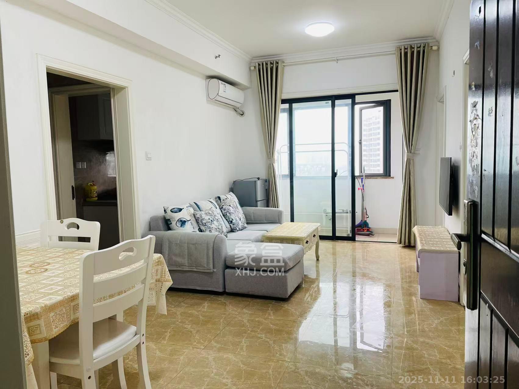 博林云栖  2室1厅1卫    2000.0元/月