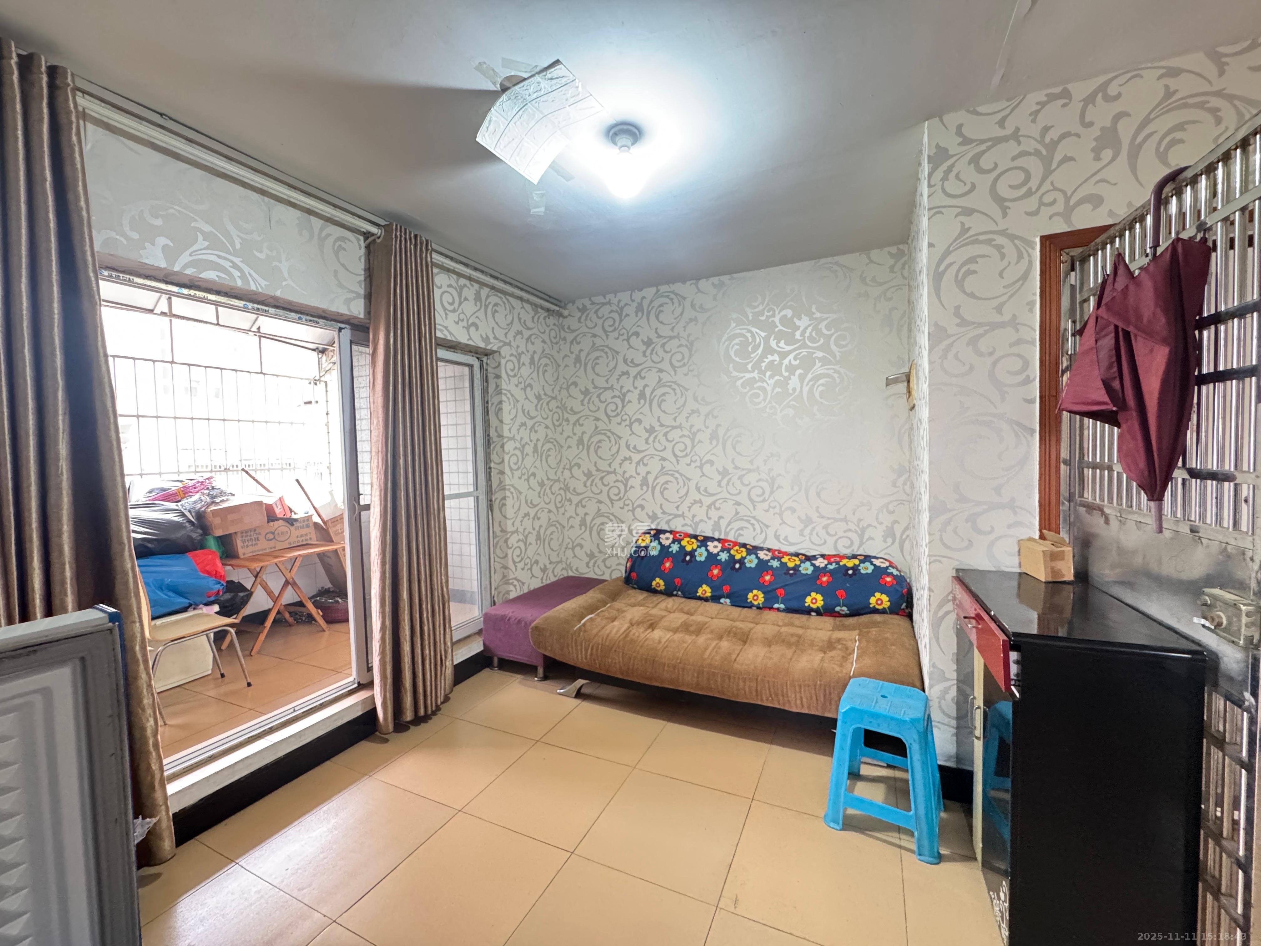 农科家园 2室2厅1卫 1350.0元/月 农科家园 2室2厅1卫 1350.0元/月室内图