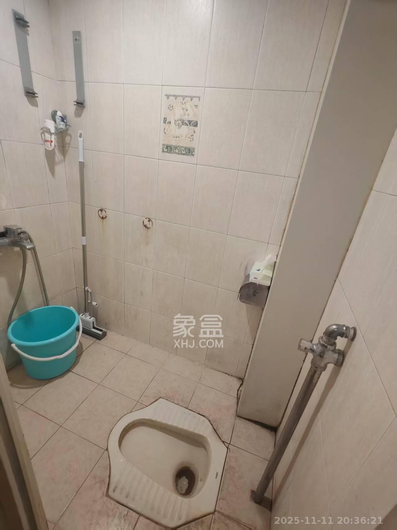 德政园 3室1厅1卫 1900.0元/月 德政园 3室1厅1卫 1900.0元/月室内图