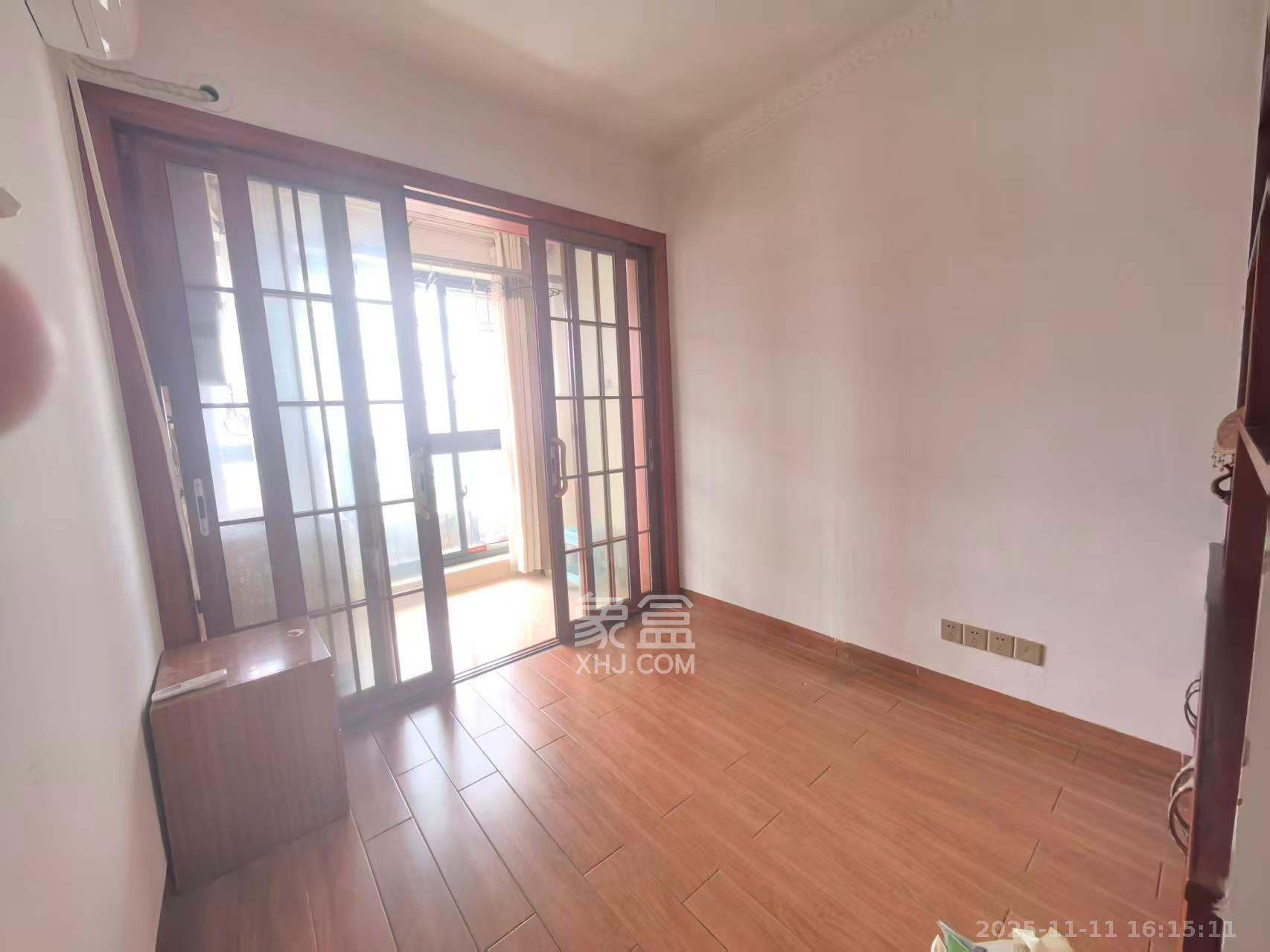 松雅轩(埃克斯社区) 3室2厅1卫 2200.0元/月 松雅轩(埃克斯社区) 3室2厅1卫 2200.0元/月室内图